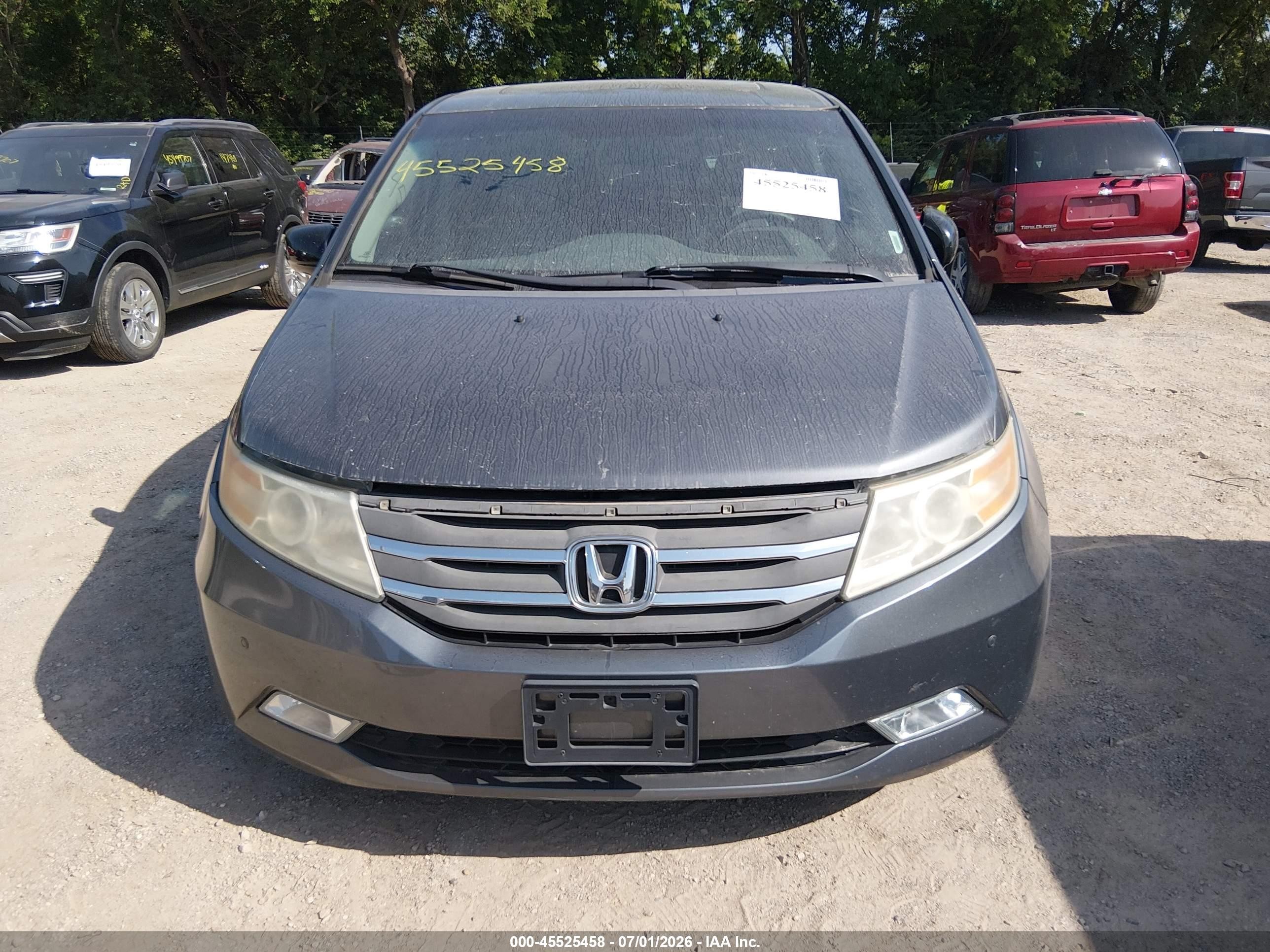 2013 Honda Odyssey Touring/touring Elite Gray vin: 5FNRL5H95DB006964