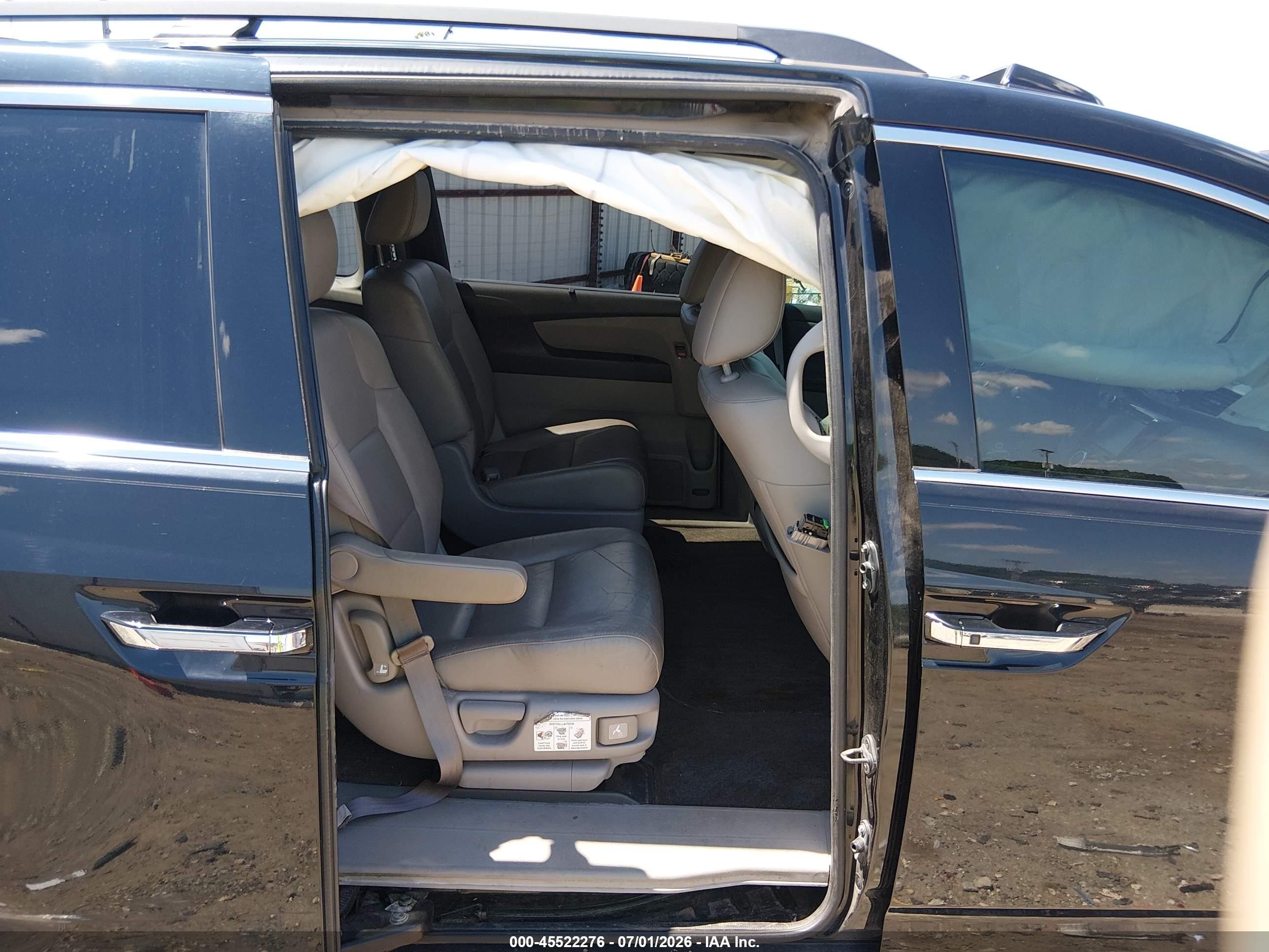 2014 Honda Odyssey Touring/touring Elite Black vin: 5FNRL5H95EB008361
