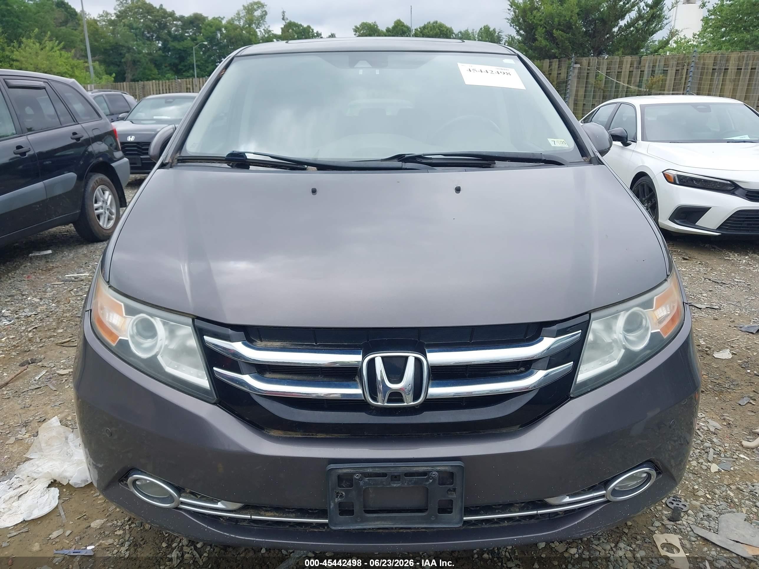2014 Honda Odyssey Touring/touring Elite Gray vin: 5FNRL5H95EB032661