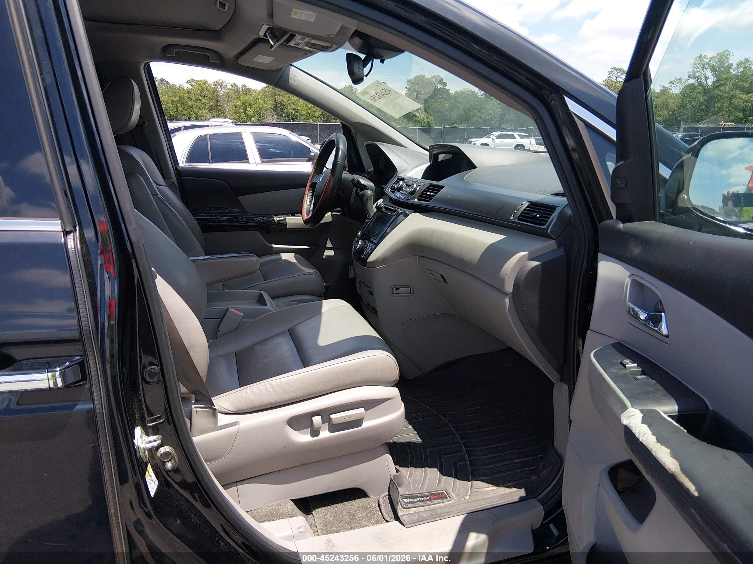 2014 Honda Odyssey Touring/touring Elite Black vin: 5FNRL5H95EB039917