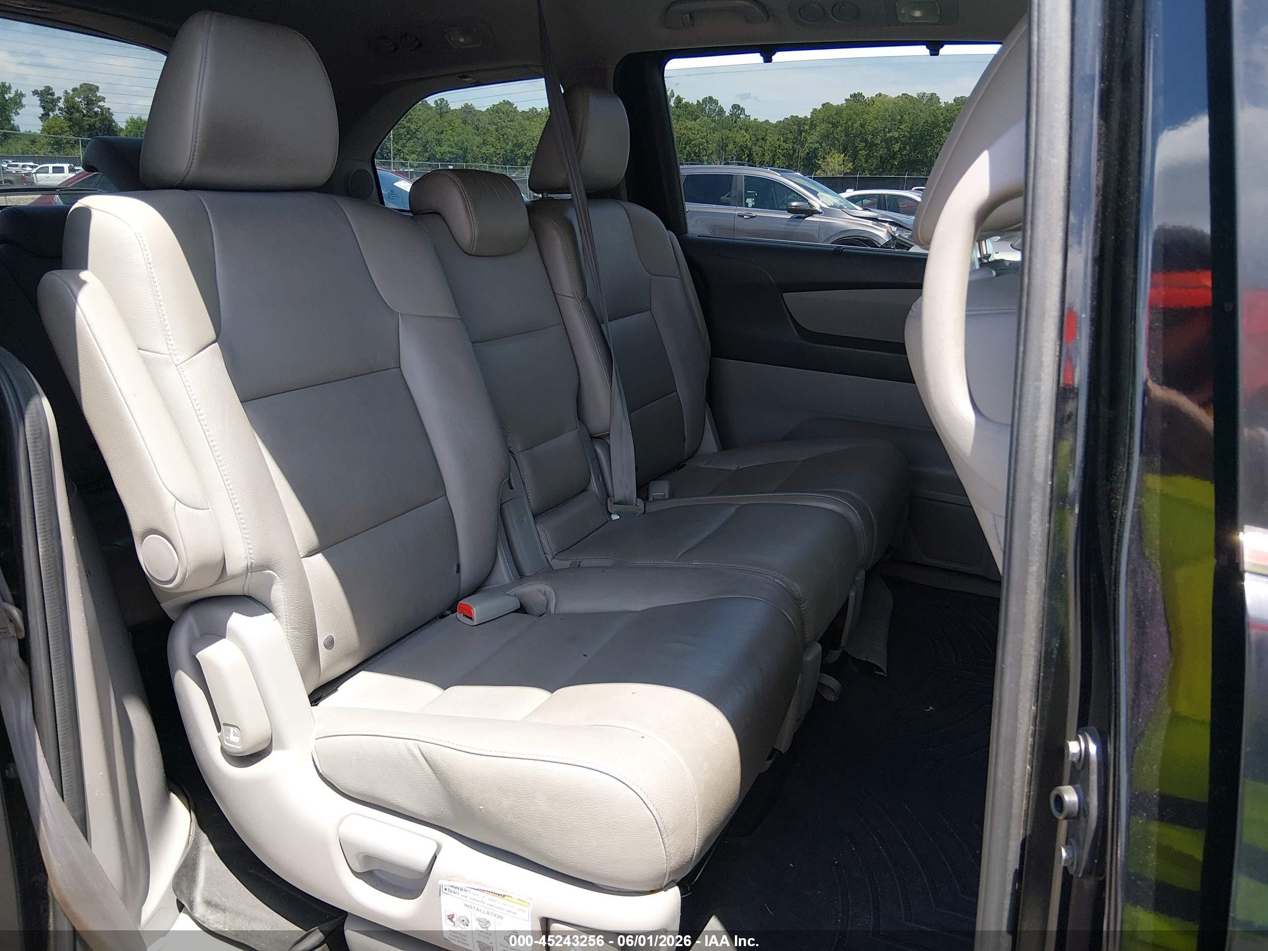 2014 Honda Odyssey Touring/touring Elite Black vin: 5FNRL5H95EB039917