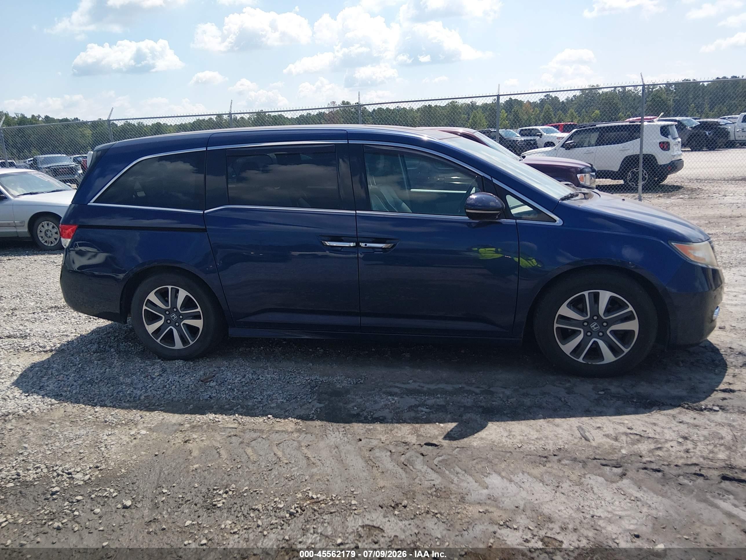 2014 Honda Odyssey Touring/touring Elite Blue vin: 5FNRL5H95EB064672