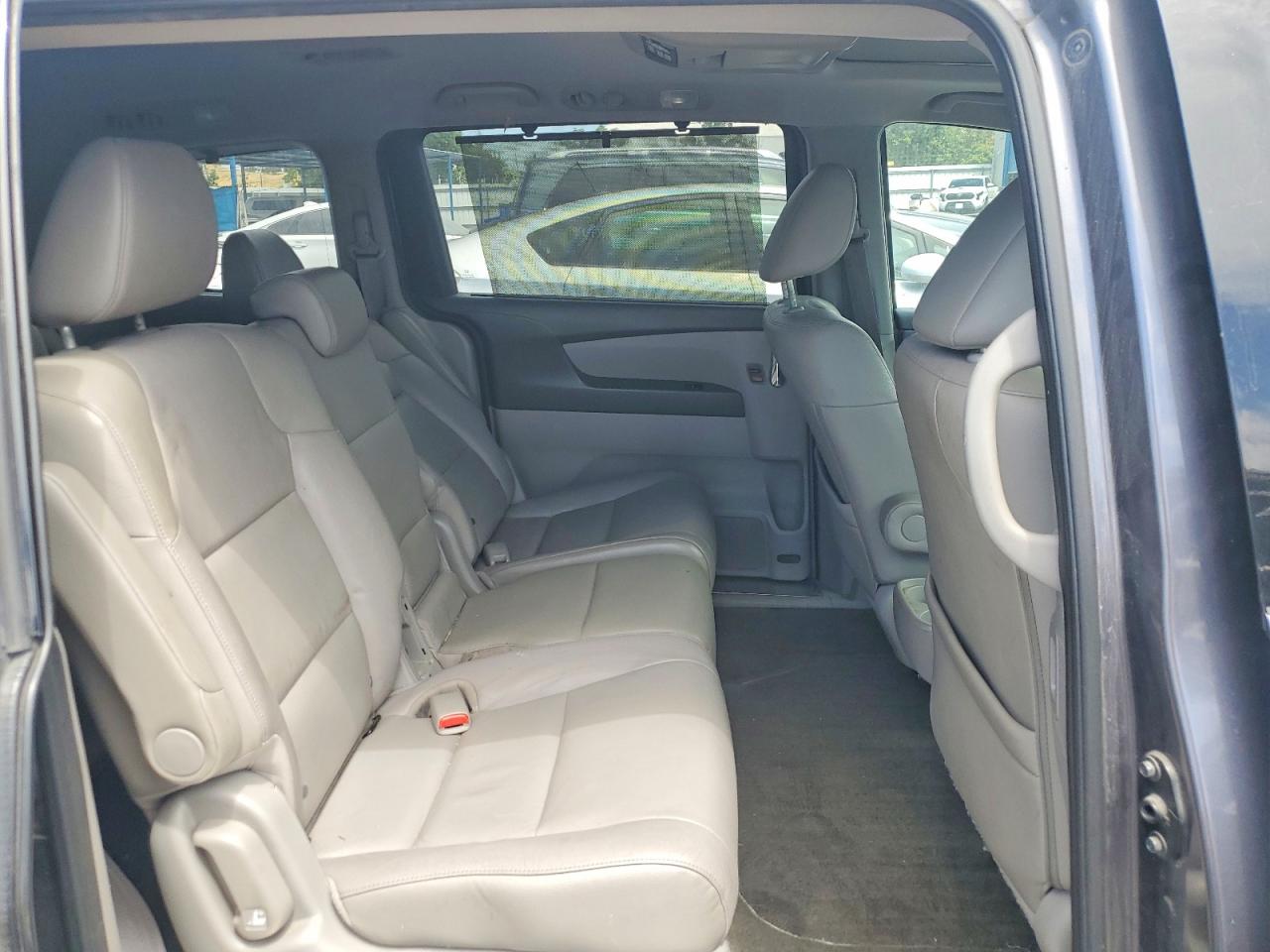2014 Honda Odyssey Touring Gray vin: 5FNRL5H95EB065224
