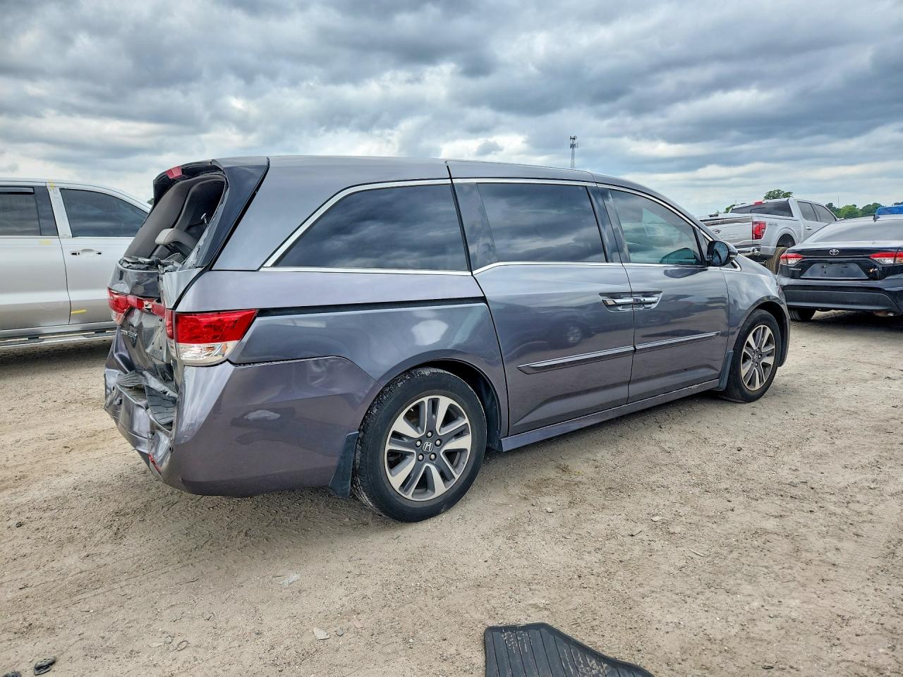 2014 Honda Odyssey Touring Gray vin: 5FNRL5H95EB122053