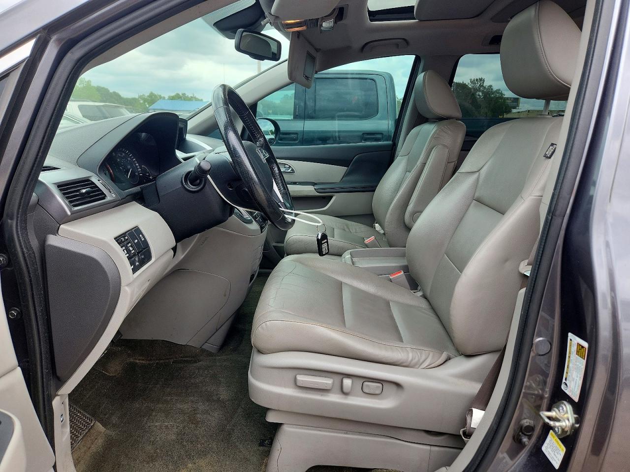 2014 Honda Odyssey Touring Gray vin: 5FNRL5H95EB122053