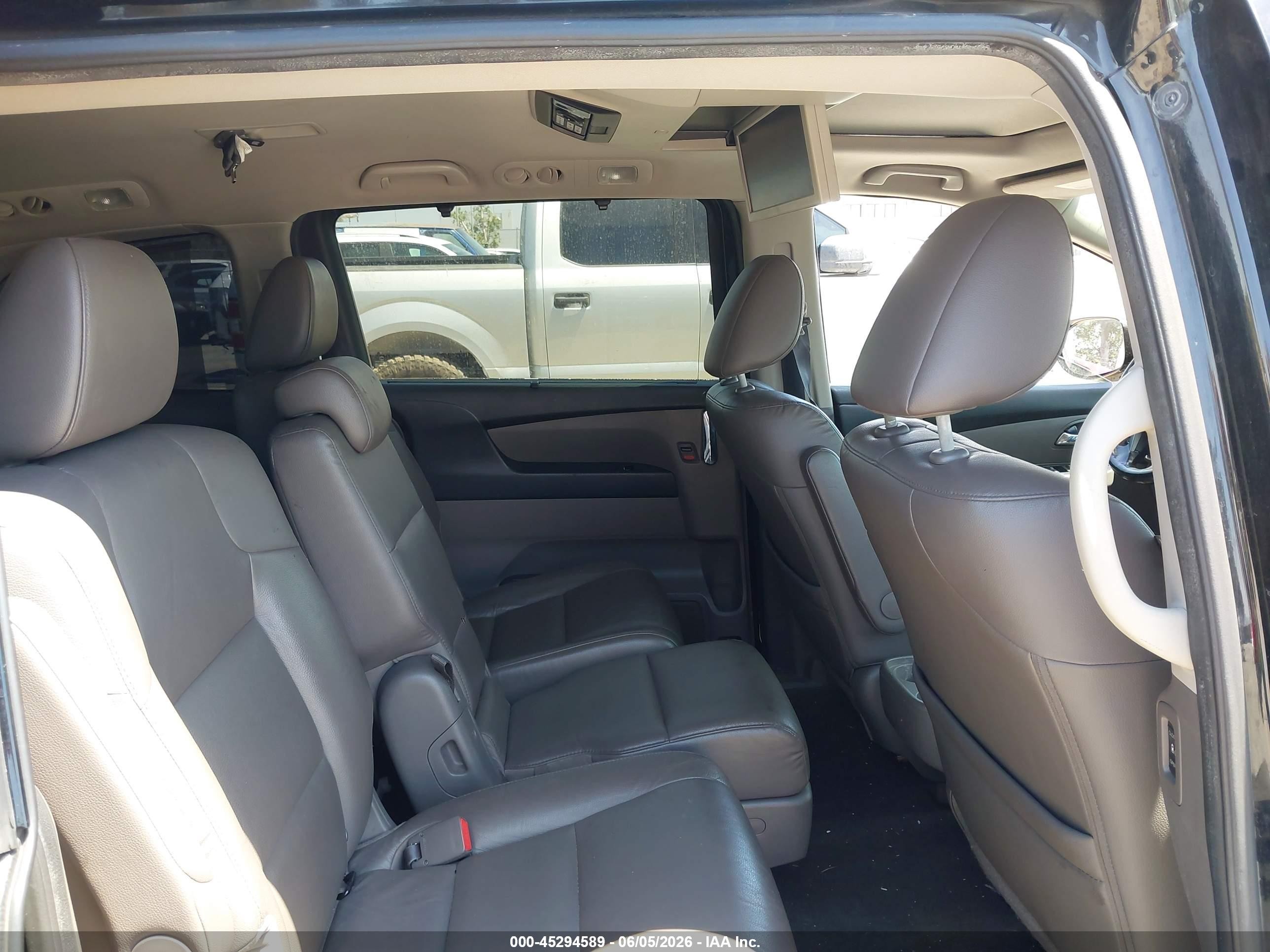 2014 Honda Odyssey Touring/touring Elite Black vin: 5FNRL5H95EB133828