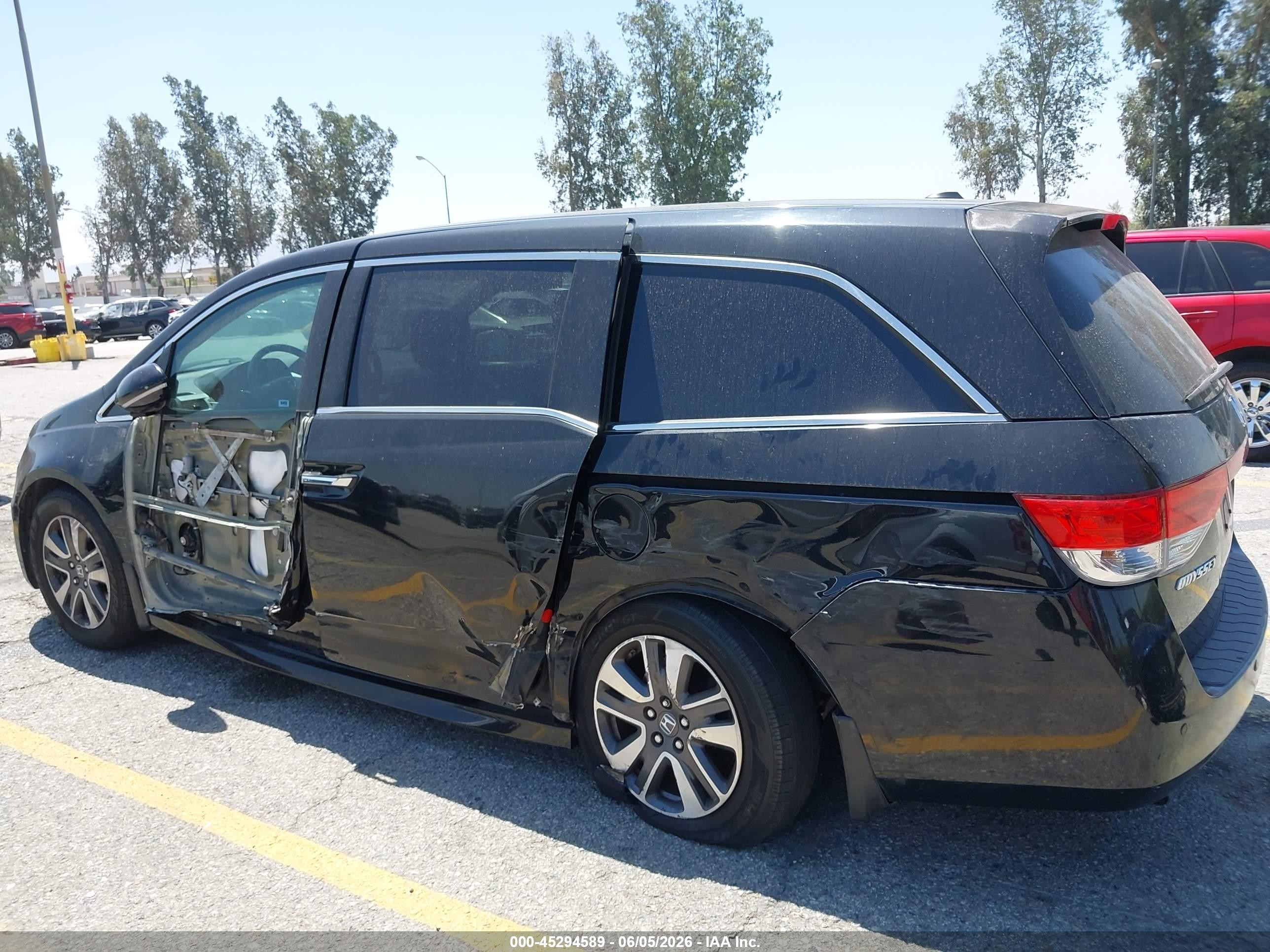 2014 Honda Odyssey Touring/touring Elite Black vin: 5FNRL5H95EB133828