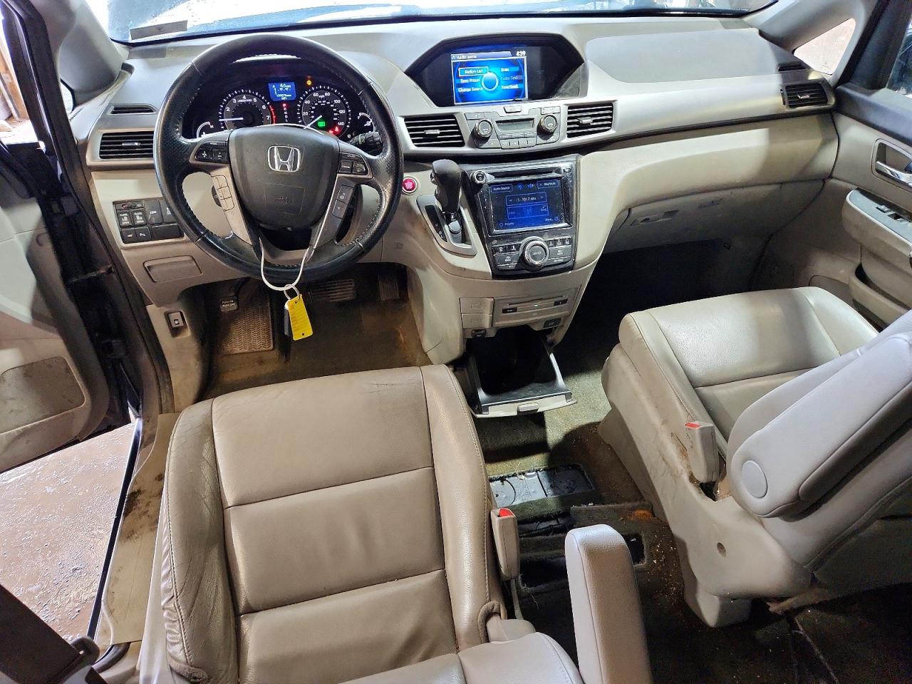 2015 Honda Odyssey Touring Gray vin: 5FNRL5H95FB004568