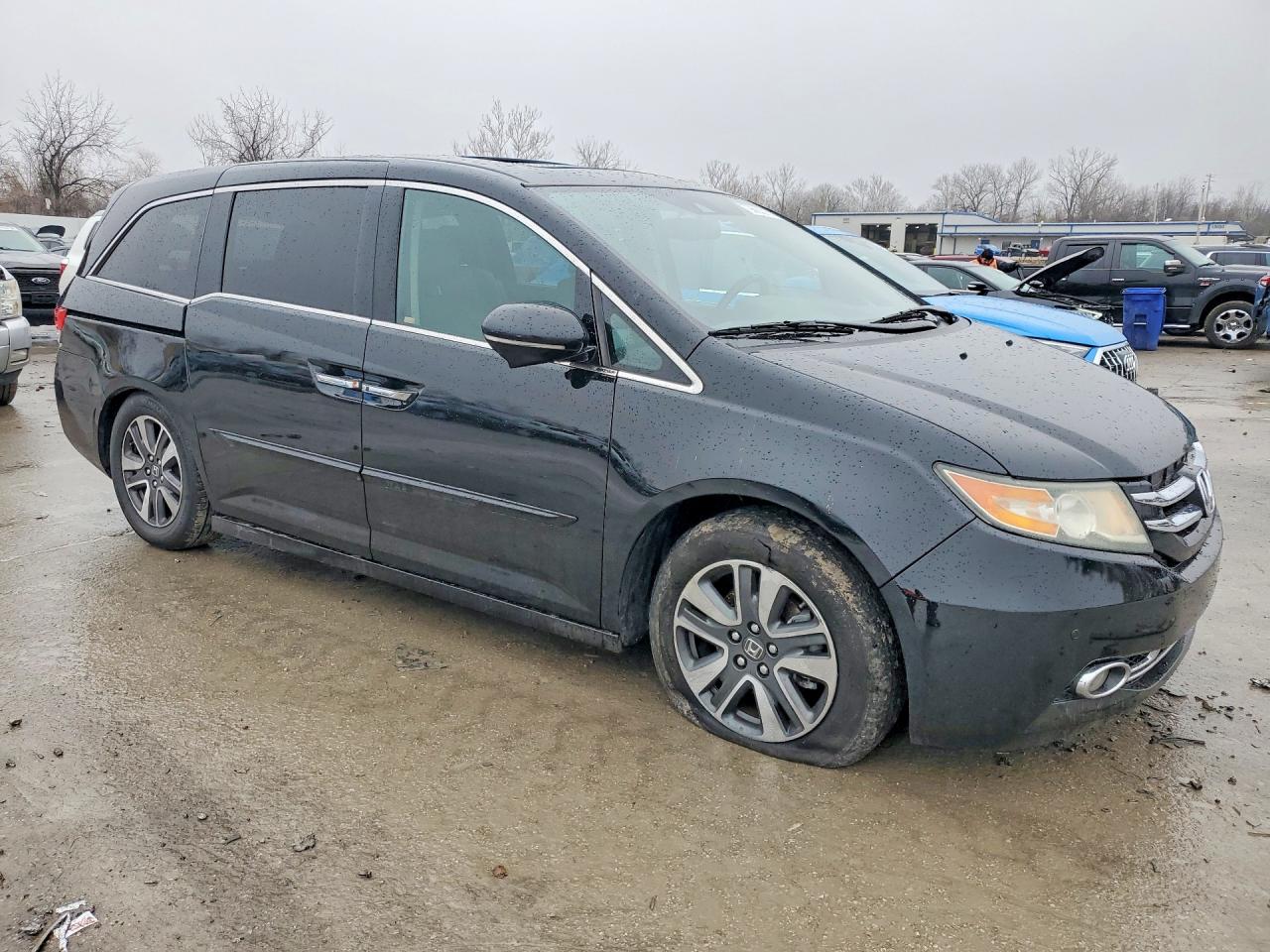 2015 Honda Odyssey Touring Black vin: 5FNRL5H95FB015201