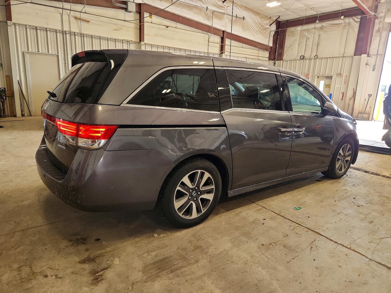 2015 Honda Odyssey Touring Gray vin: 5FNRL5H95FB024951