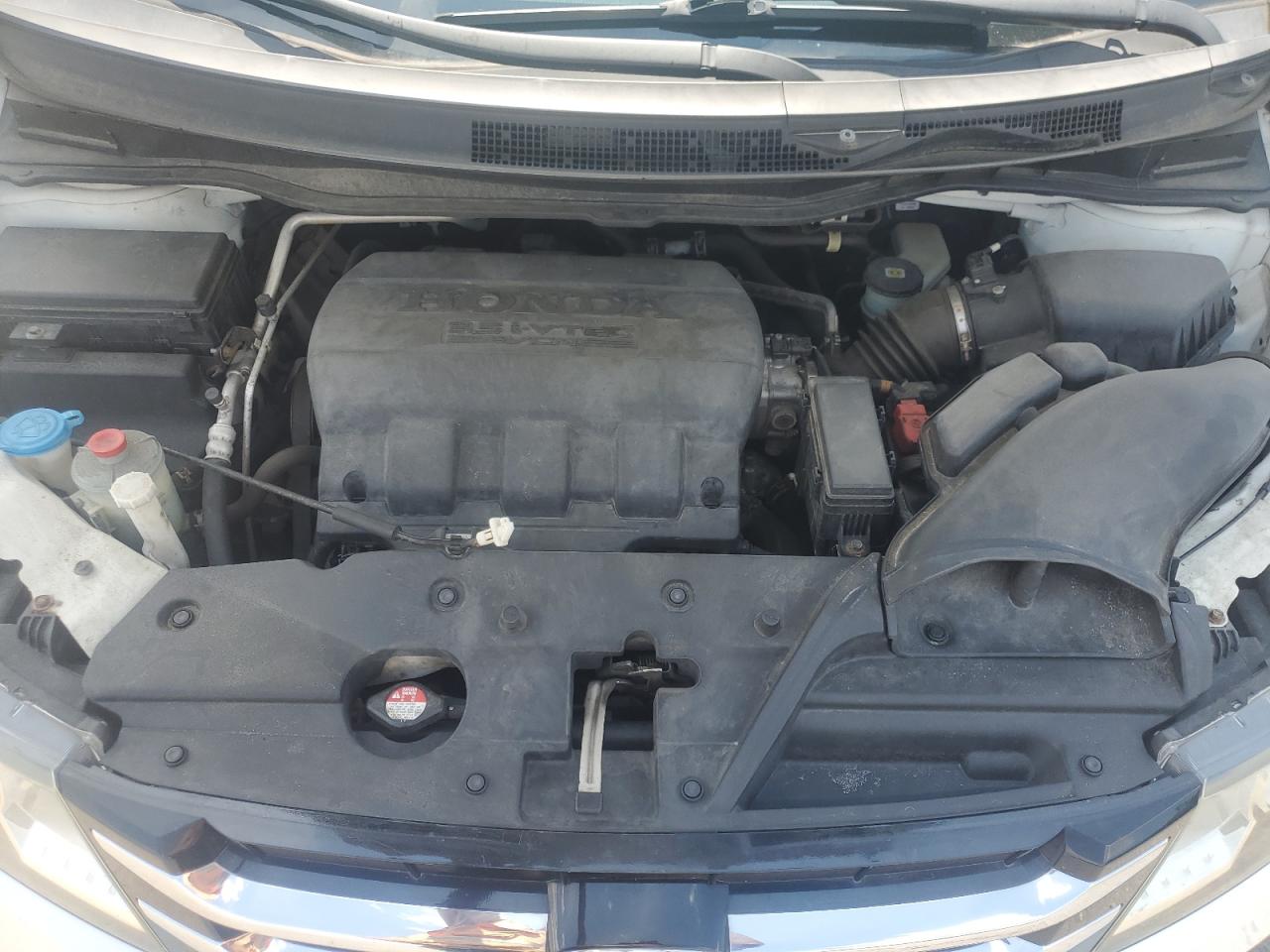 2015 Honda Odyssey Touring Белый vin: 5FNRL5H95FB045945