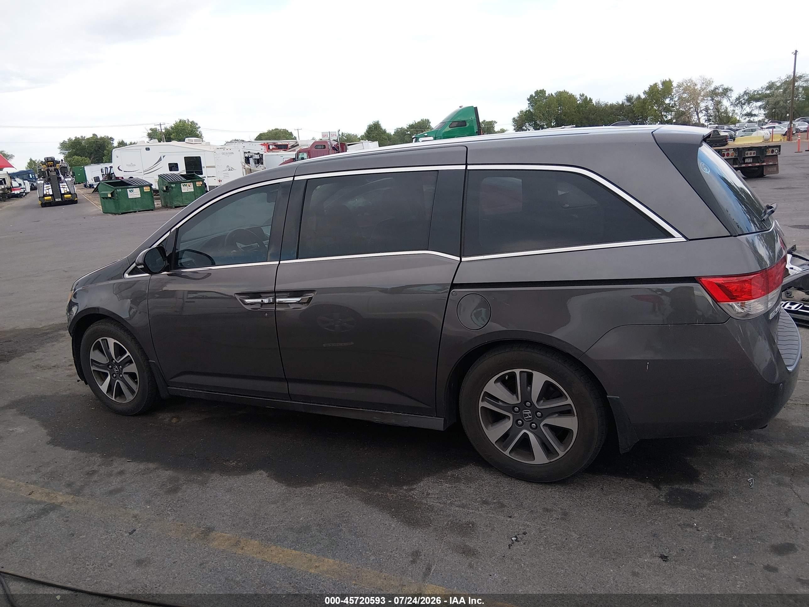 2015 Honda Odyssey Touring/touring Elite Gray vin: 5FNRL5H95FB050045
