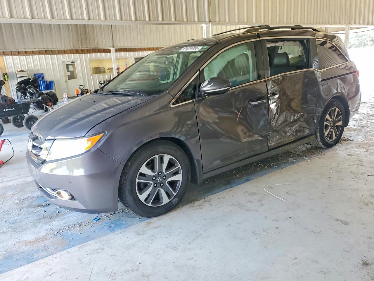 2015 Honda Odyssey Touring Charcoal vin: 5FNRL5H95FB082865
