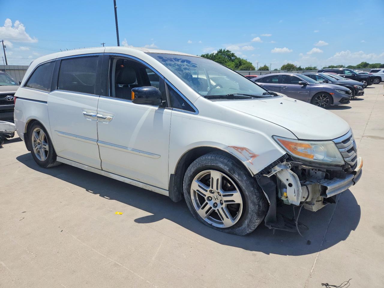 2011 Honda Odyssey Touring Белый vin: 5FNRL5H96BB040022