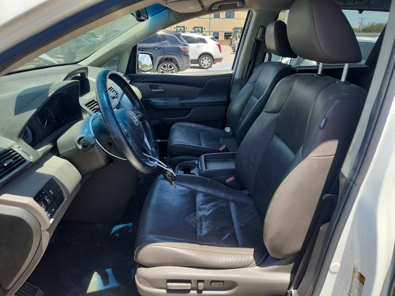 2011 Honda Odyssey Touring Белый vin: 5FNRL5H96BB040022
