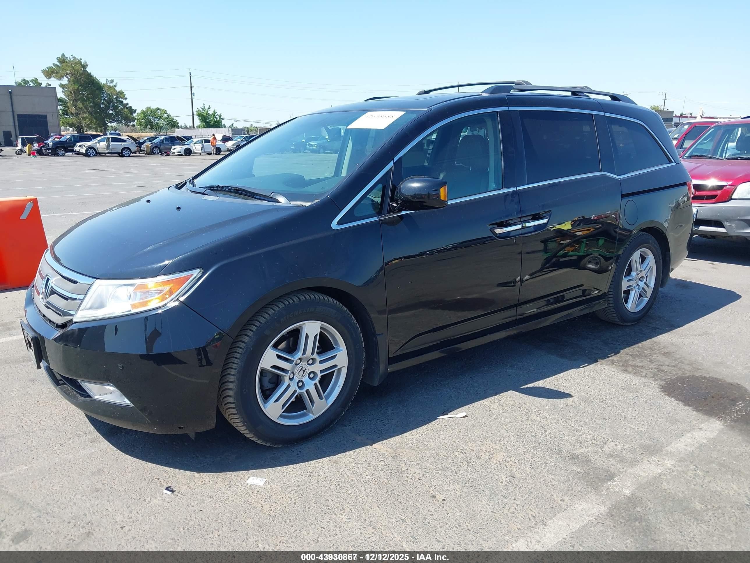 2011 Honda Odyssey Touring/touring Elite Black vin: 5FNRL5H96BB091780