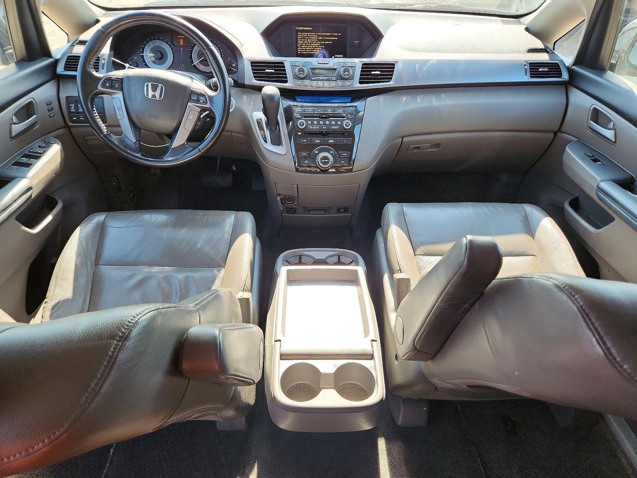 2012 Honda Odyssey Touring Black vin: 5FNRL5H96CB010228
