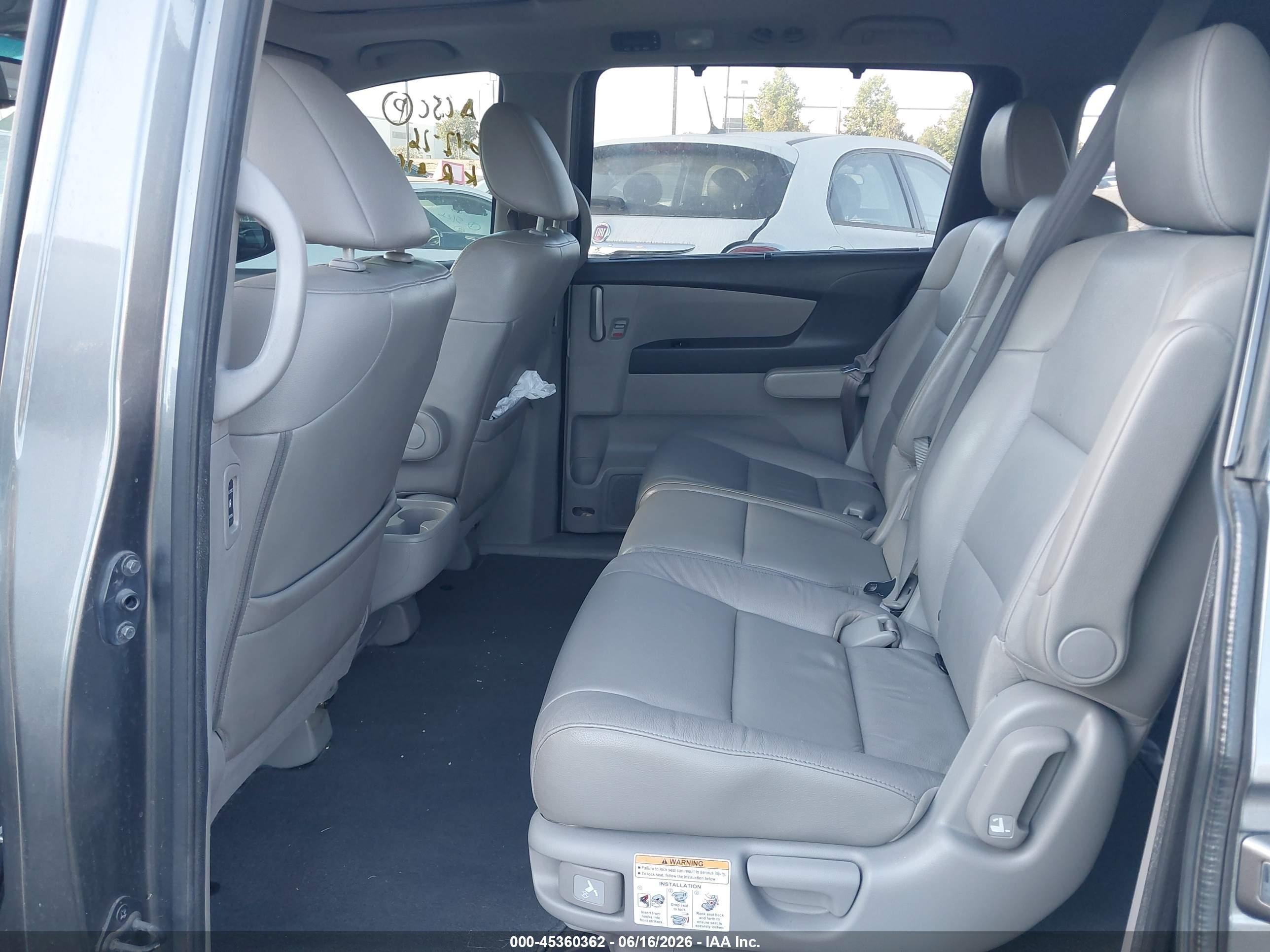 2012 Honda Odyssey Touring/touring Elite Gray vin: 5FNRL5H96CB029281