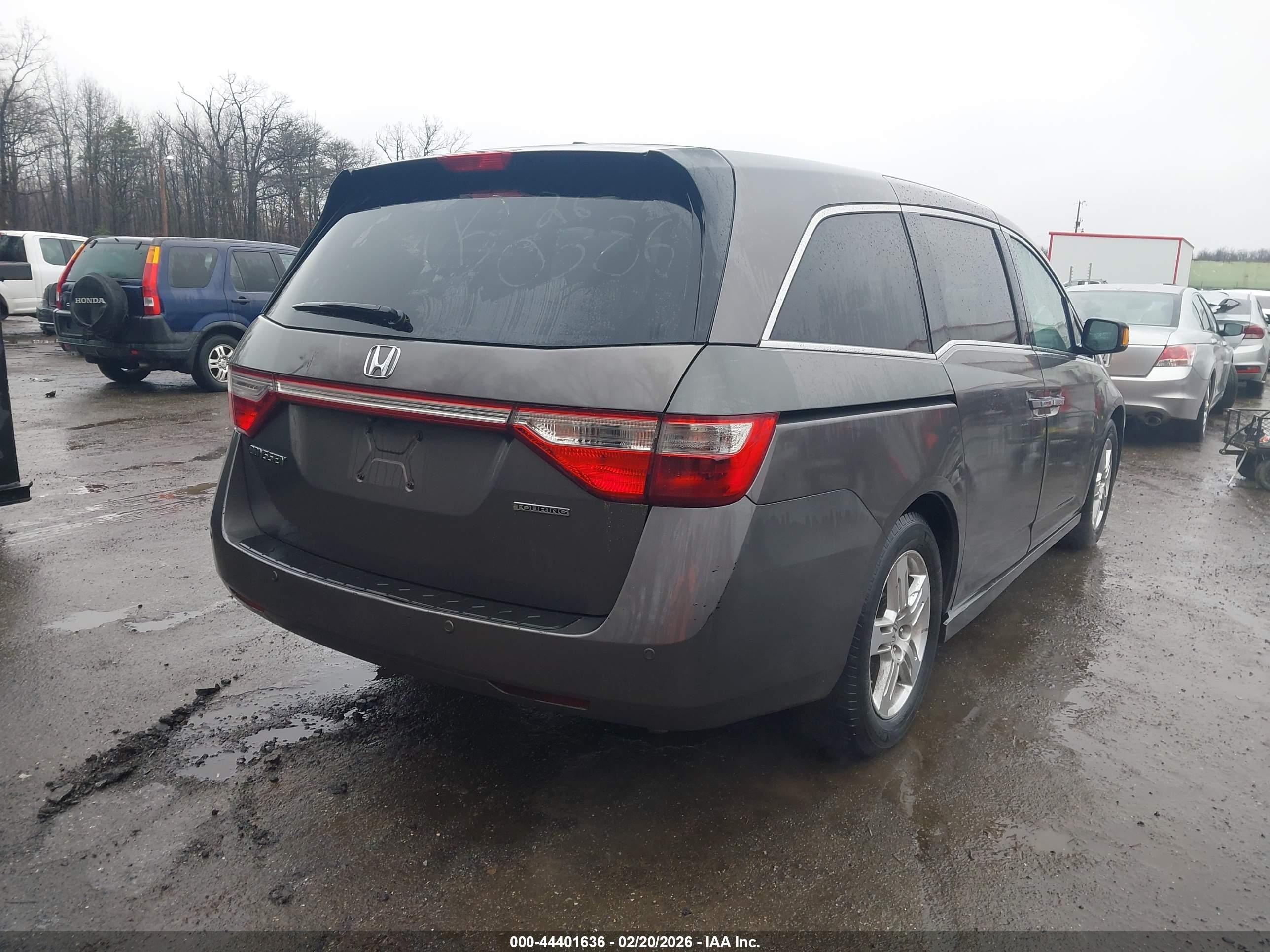 2012 Honda Odyssey Touring/touring Elite Gray vin: 5FNRL5H96CB053418