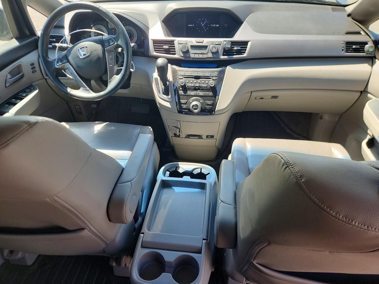 2012 Honda Odyssey Touring Silver vin: 5FNRL5H96CB083549
