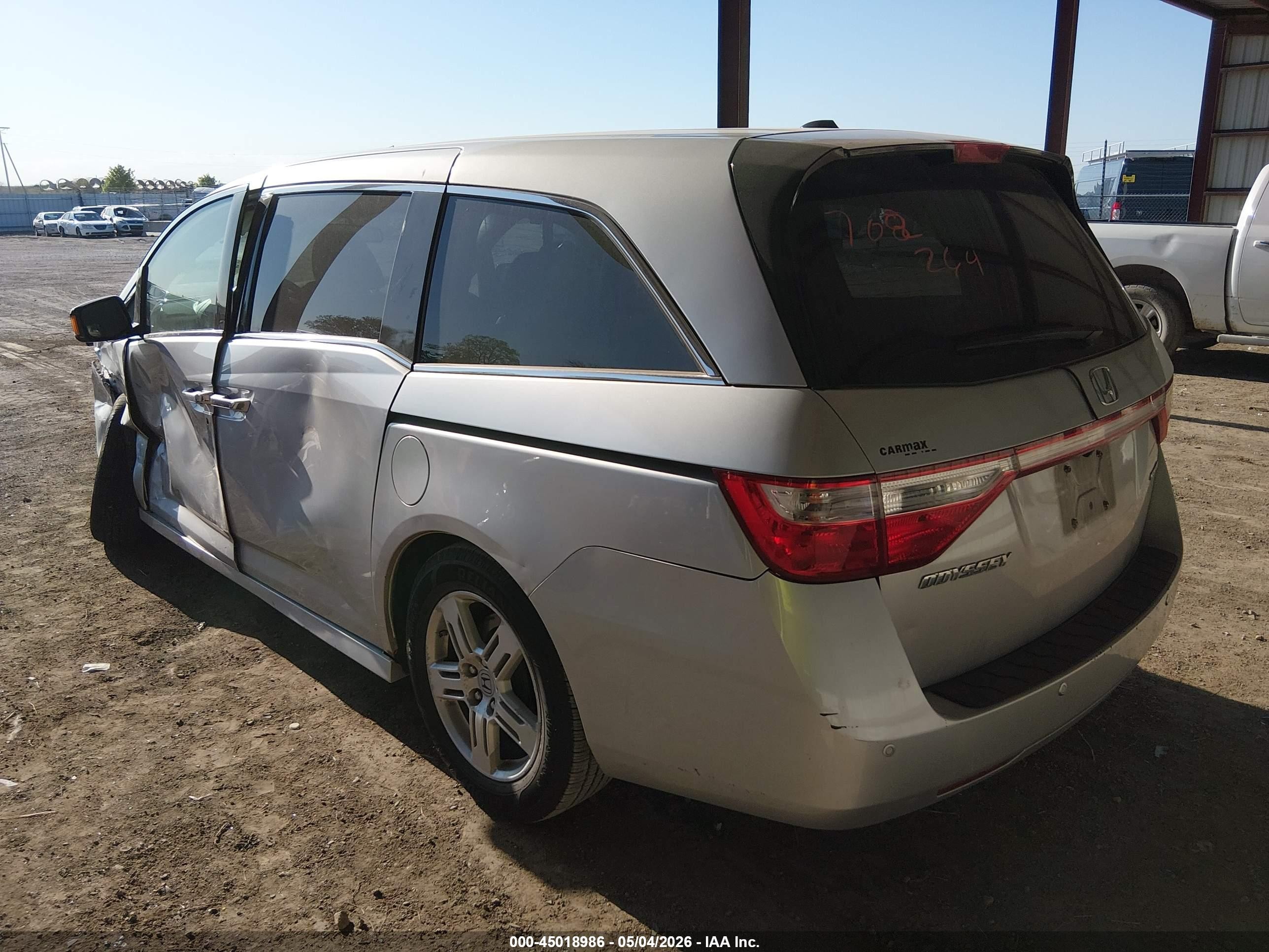 2012 Honda Odyssey Touring/touring Elite Silver vin: 5FNRL5H96CB092087