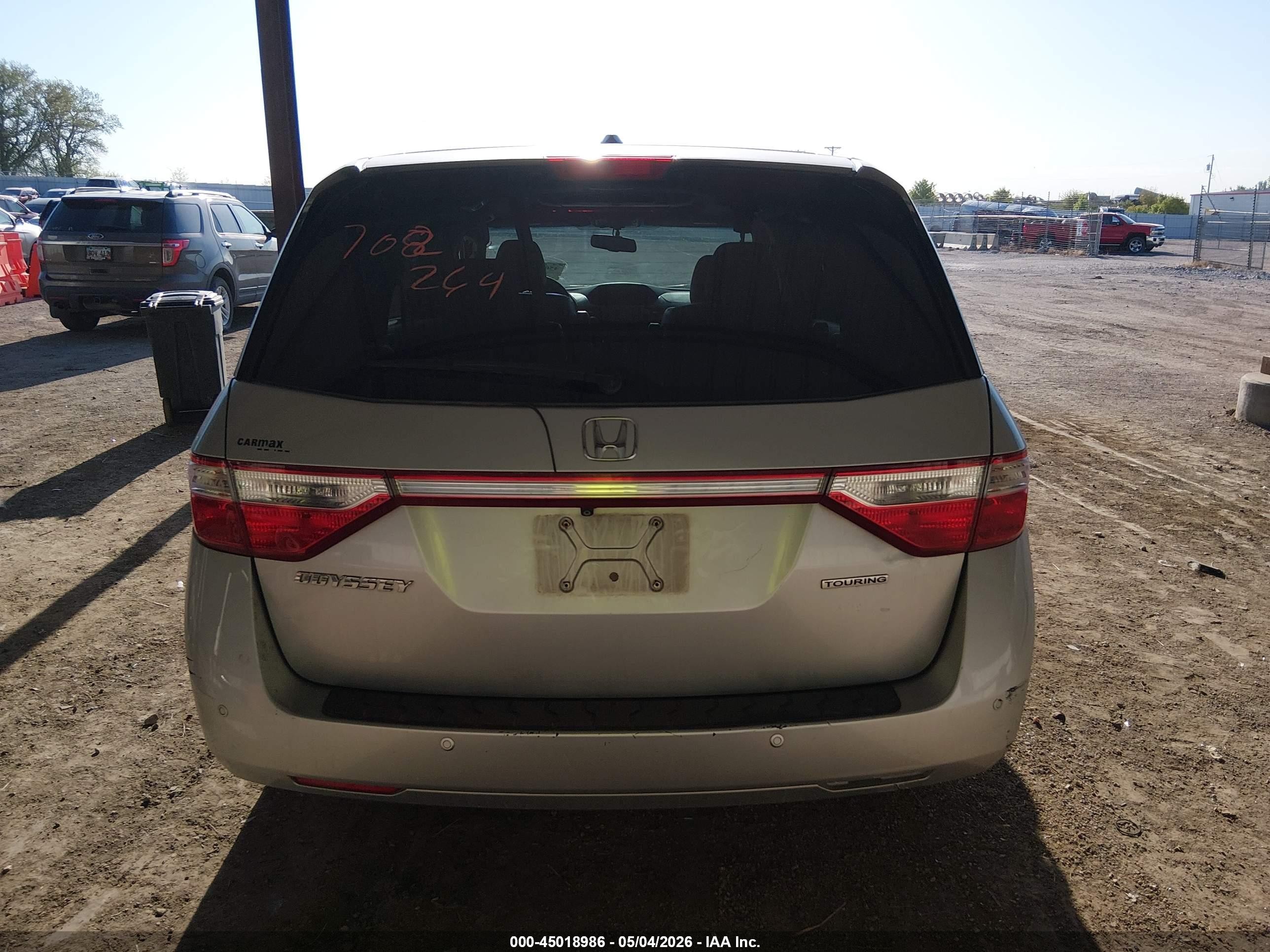 2012 Honda Odyssey Touring/touring Elite Silver vin: 5FNRL5H96CB092087