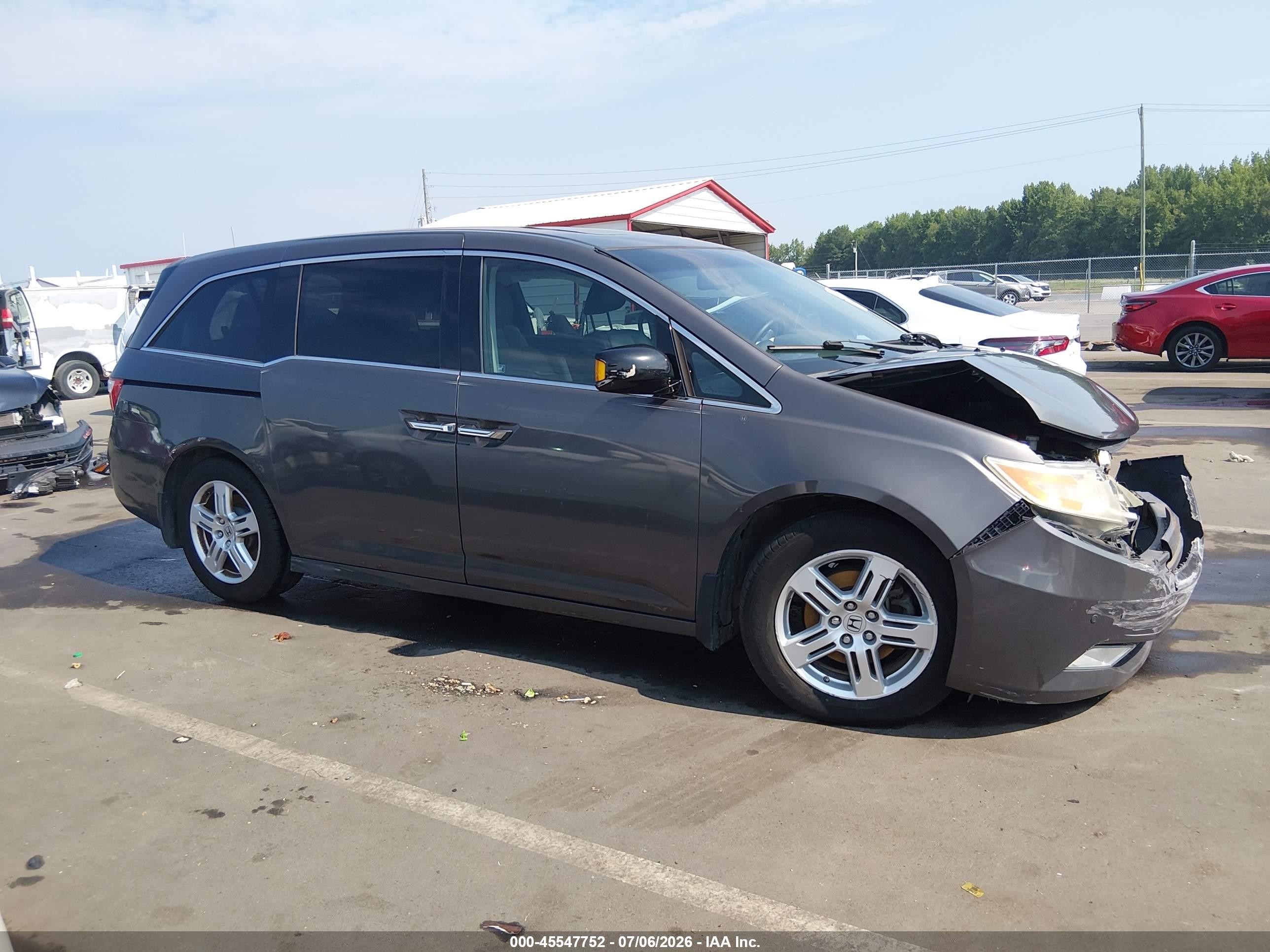 2012 Honda Odyssey Touring/touring Elite Gray vin: 5FNRL5H96CB133432