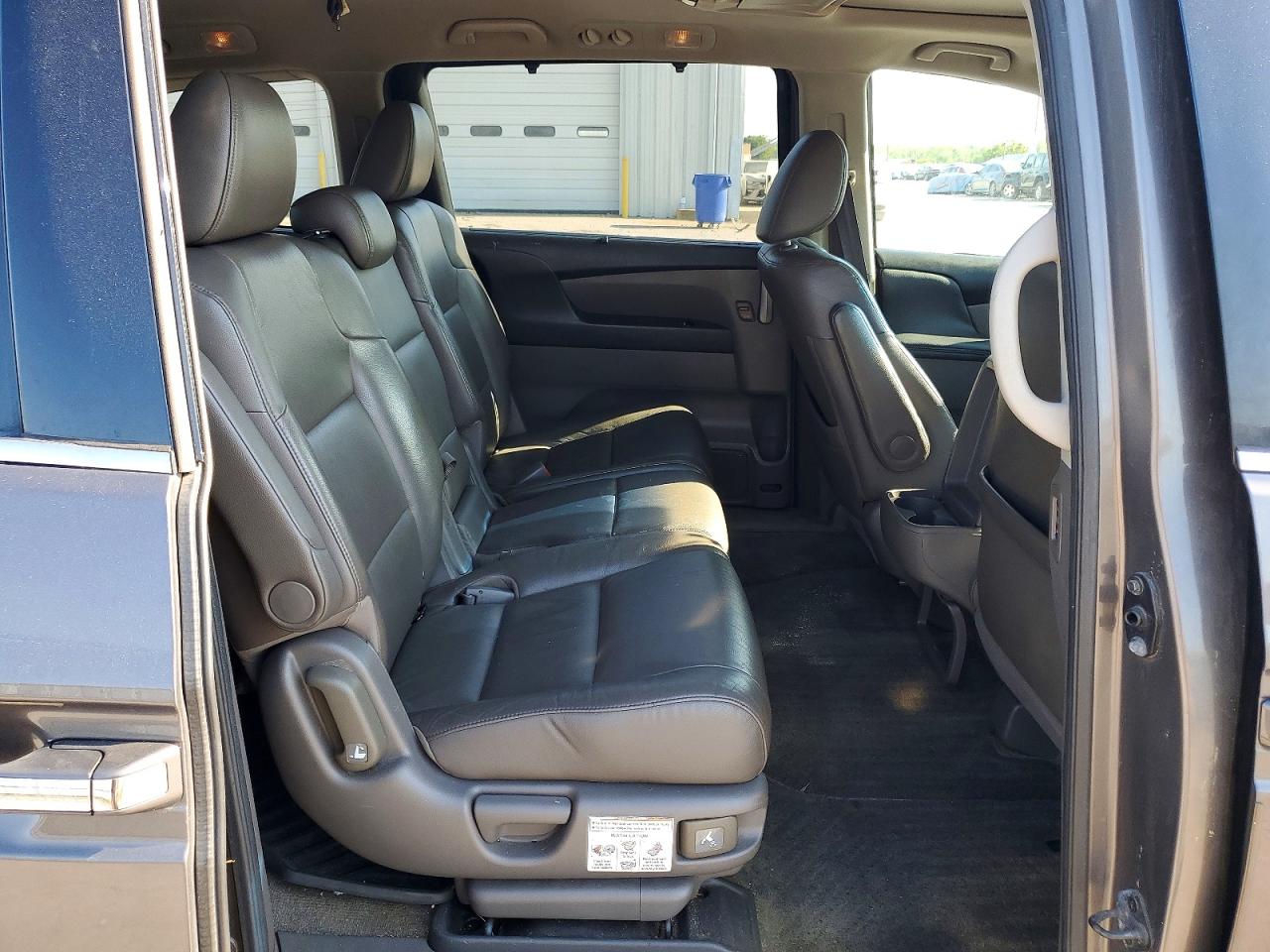 2013 Honda Odyssey Touring Gray vin: 5FNRL5H96DB002115