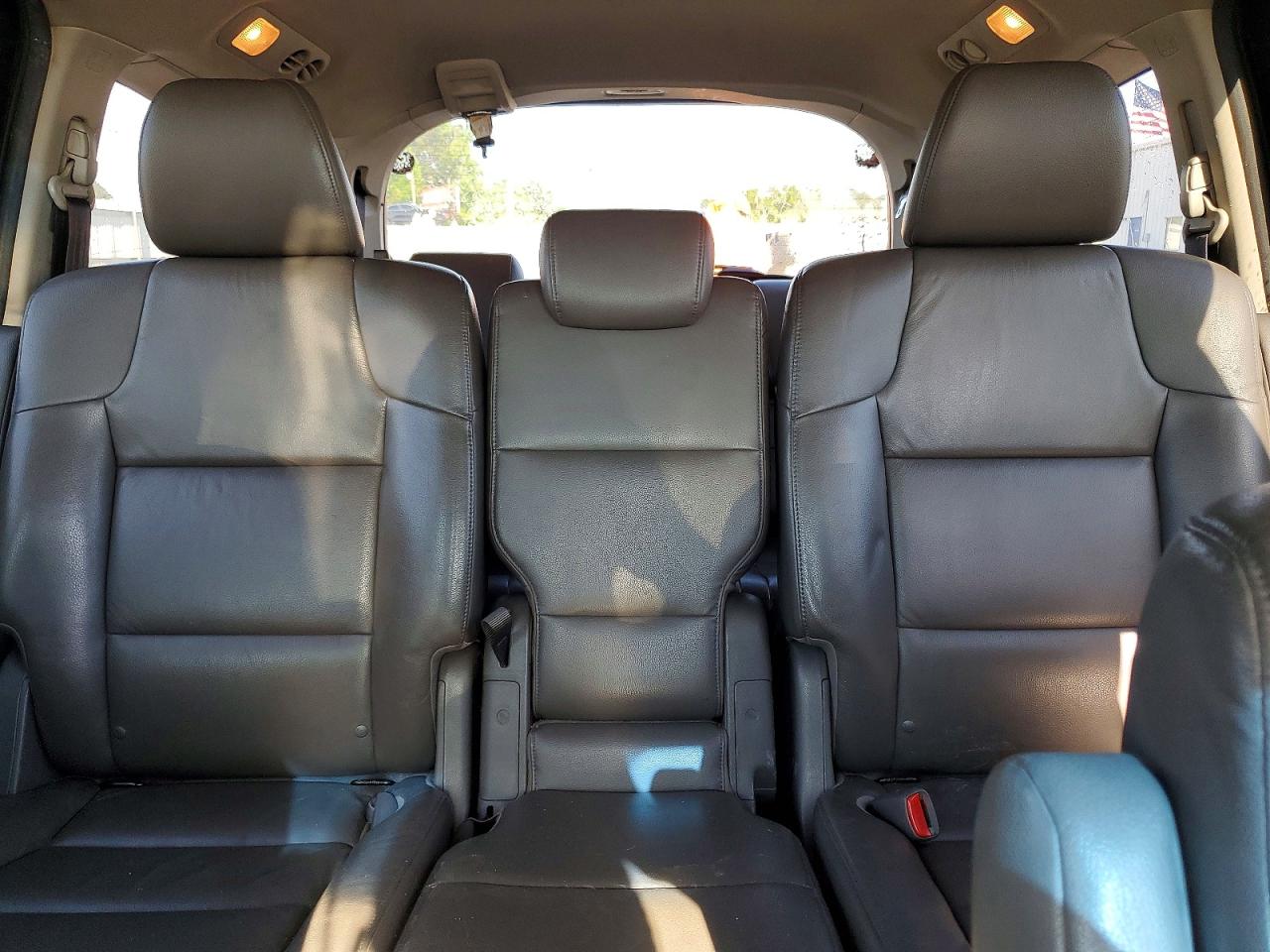 2013 Honda Odyssey Touring Gray vin: 5FNRL5H96DB002115