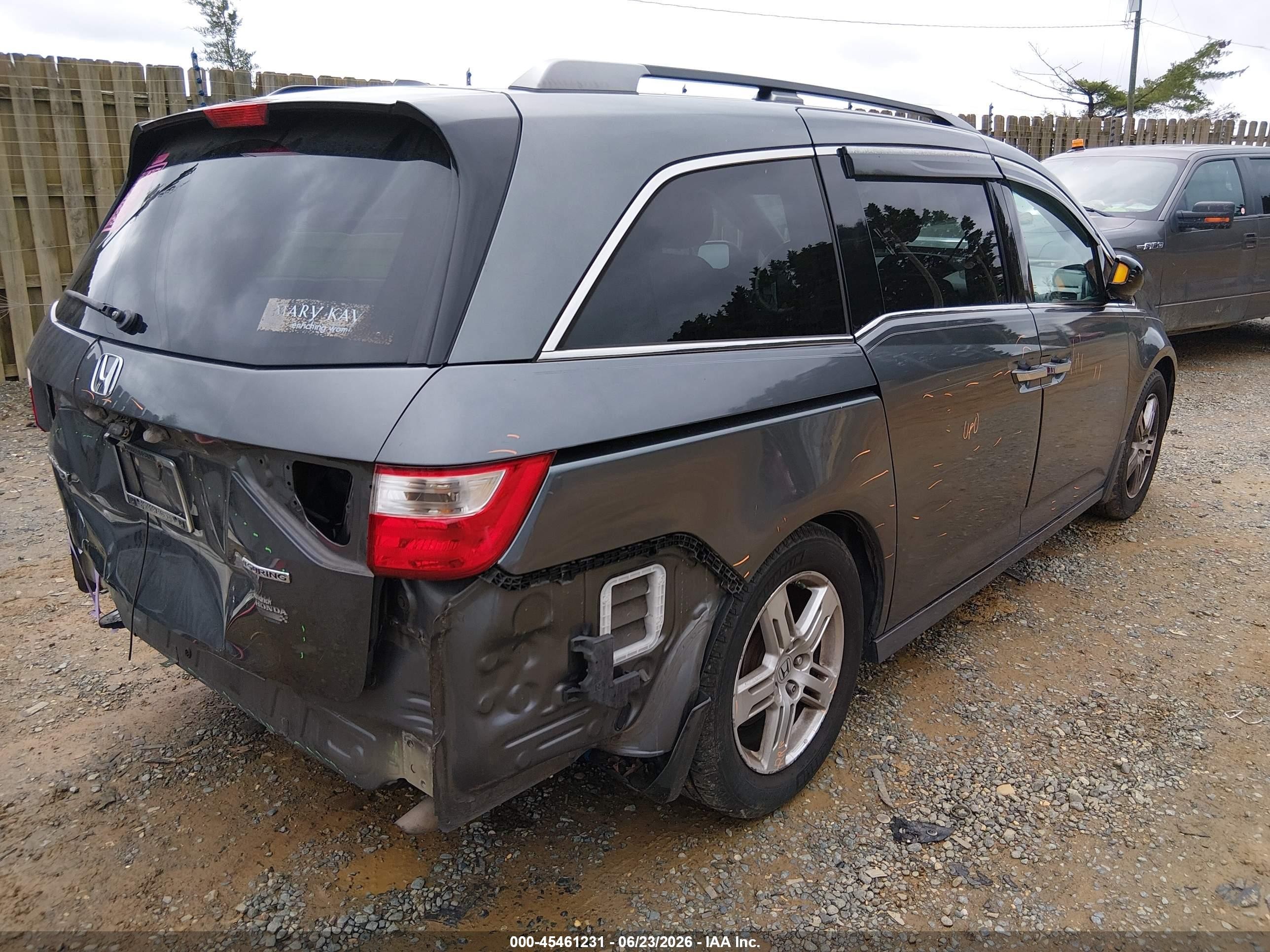 2013 Honda Odyssey Touring/touring Elite Gray vin: 5FNRL5H96DB006956