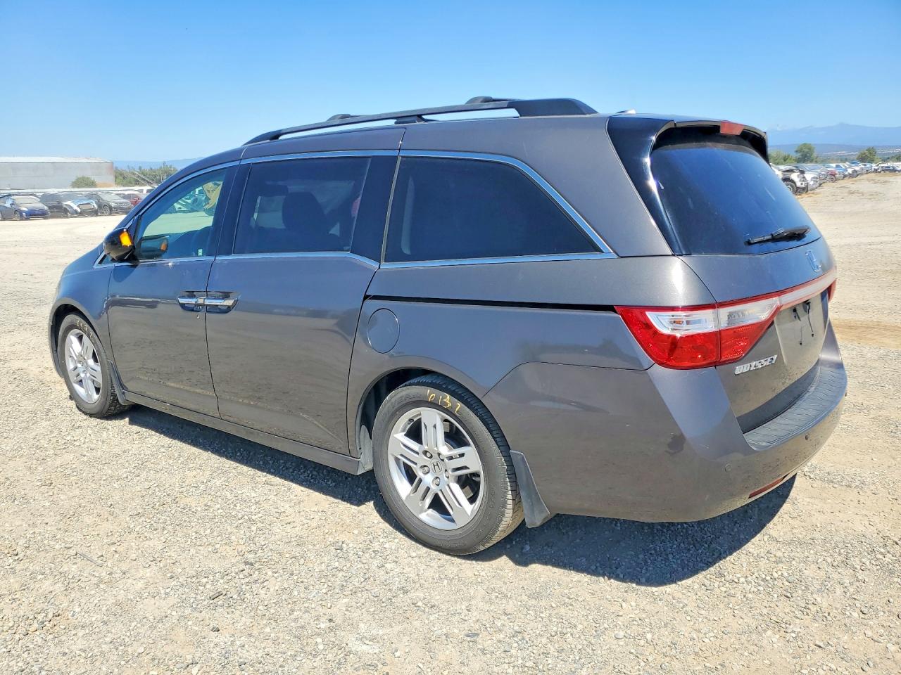 2013 Honda Odyssey Touring Gray vin: 5FNRL5H96DB052447