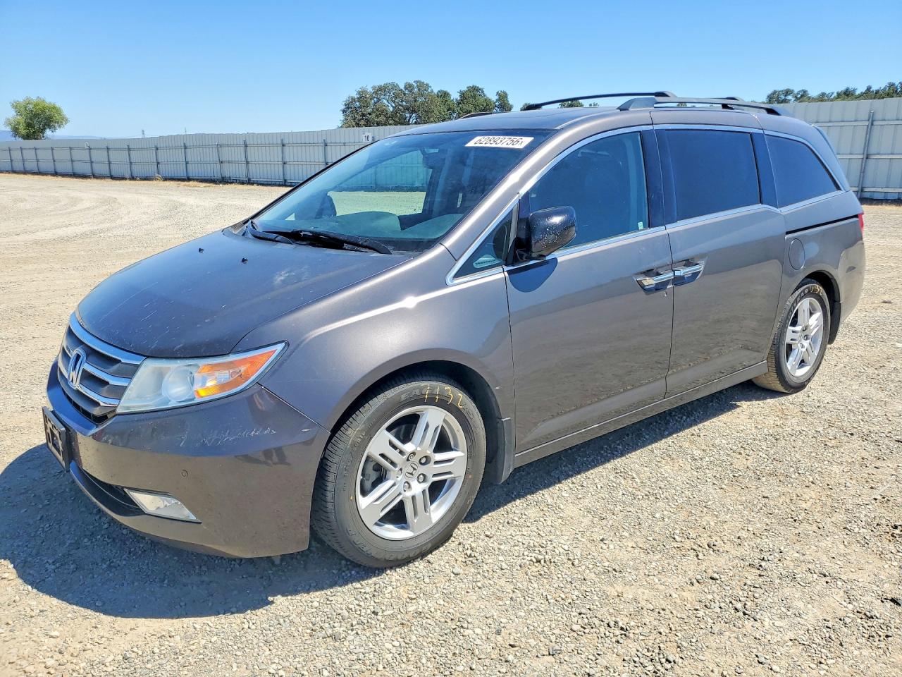 2013 Honda Odyssey Touring Gray vin: 5FNRL5H96DB052447