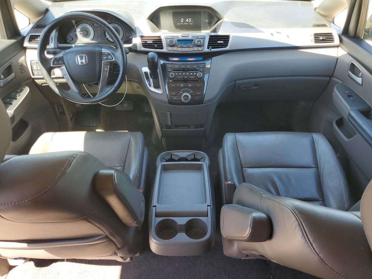 2013 Honda Odyssey Touring Gray vin: 5FNRL5H96DB052447