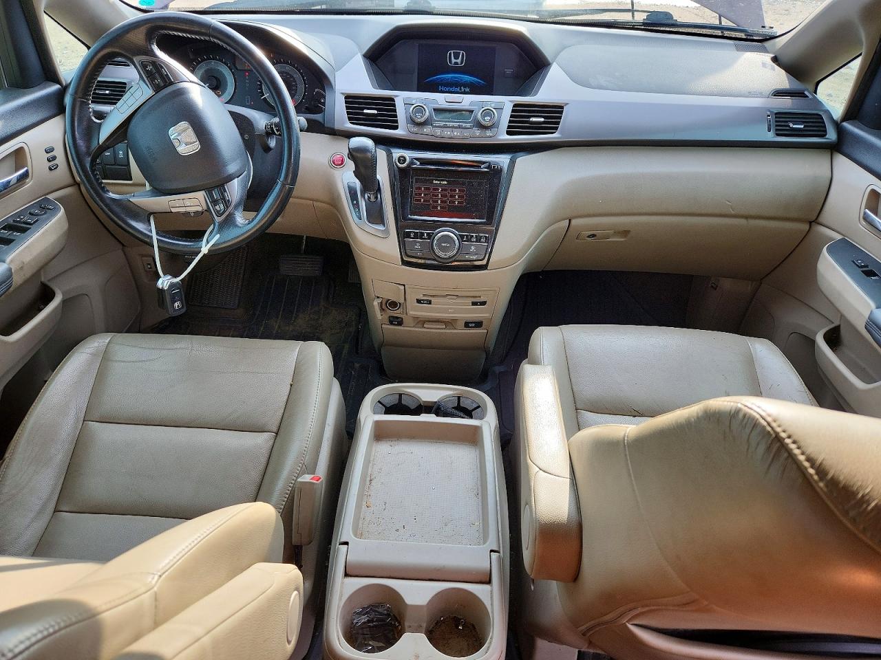 2014 Honda Odyssey Touring Burgundy vin: 5FNRL5H96EB051395