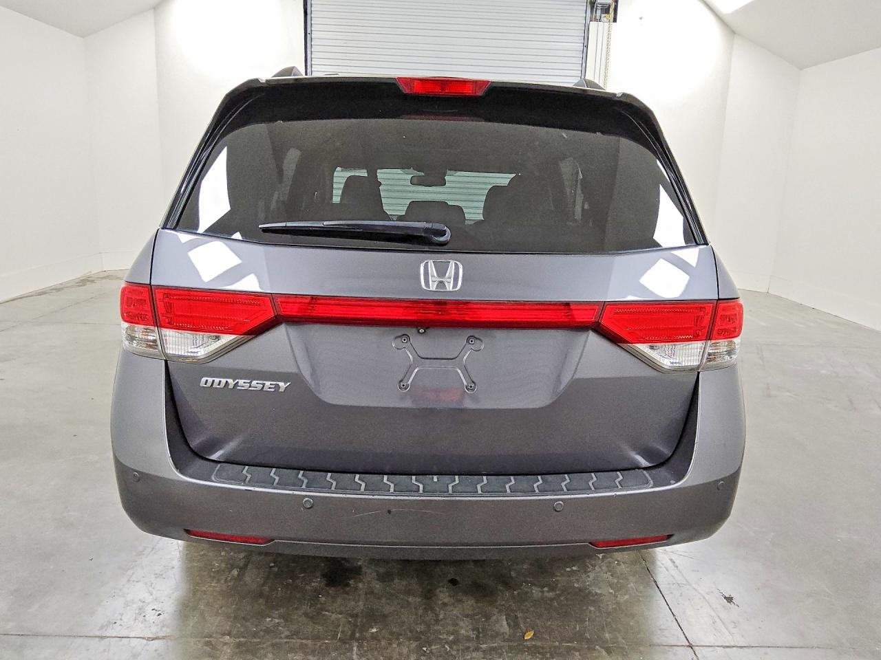 2014 Honda Odyssey Touring Blue vin: 5FNRL5H96EB070772