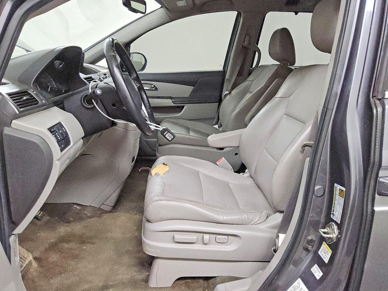 2014 Honda Odyssey Touring Blue vin: 5FNRL5H96EB070772