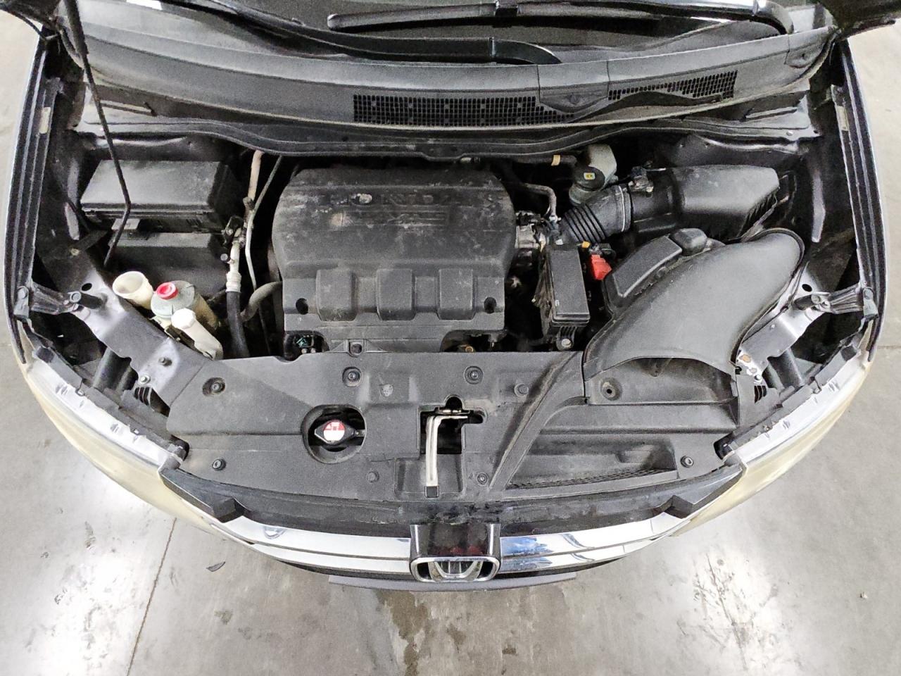 2014 Honda Odyssey Touring Blue vin: 5FNRL5H96EB070772 Damage: Fuses, Broken, Replacement Required