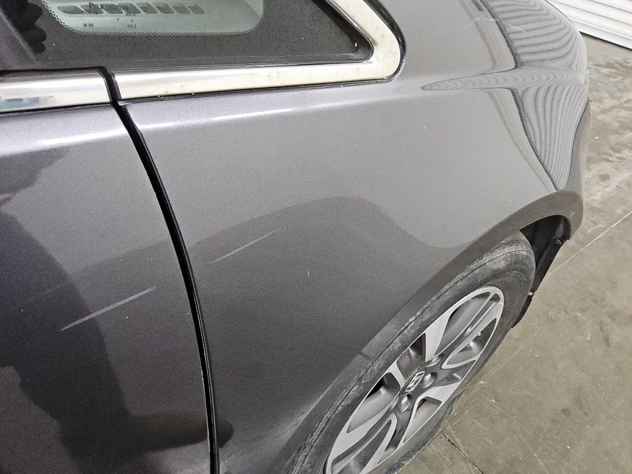 2014 Honda Odyssey Touring Blue vin: 5FNRL5H96EB070772 Damage: Right Front Fender, Heavy Scratch, 4 To 5 Inches