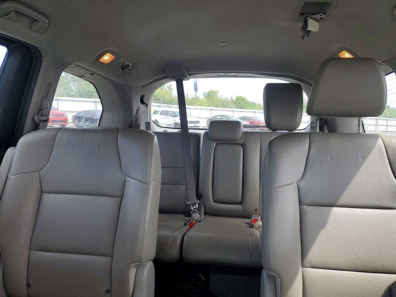 2014 Honda Odyssey Touring Blue vin: 5FNRL5H96EB088740