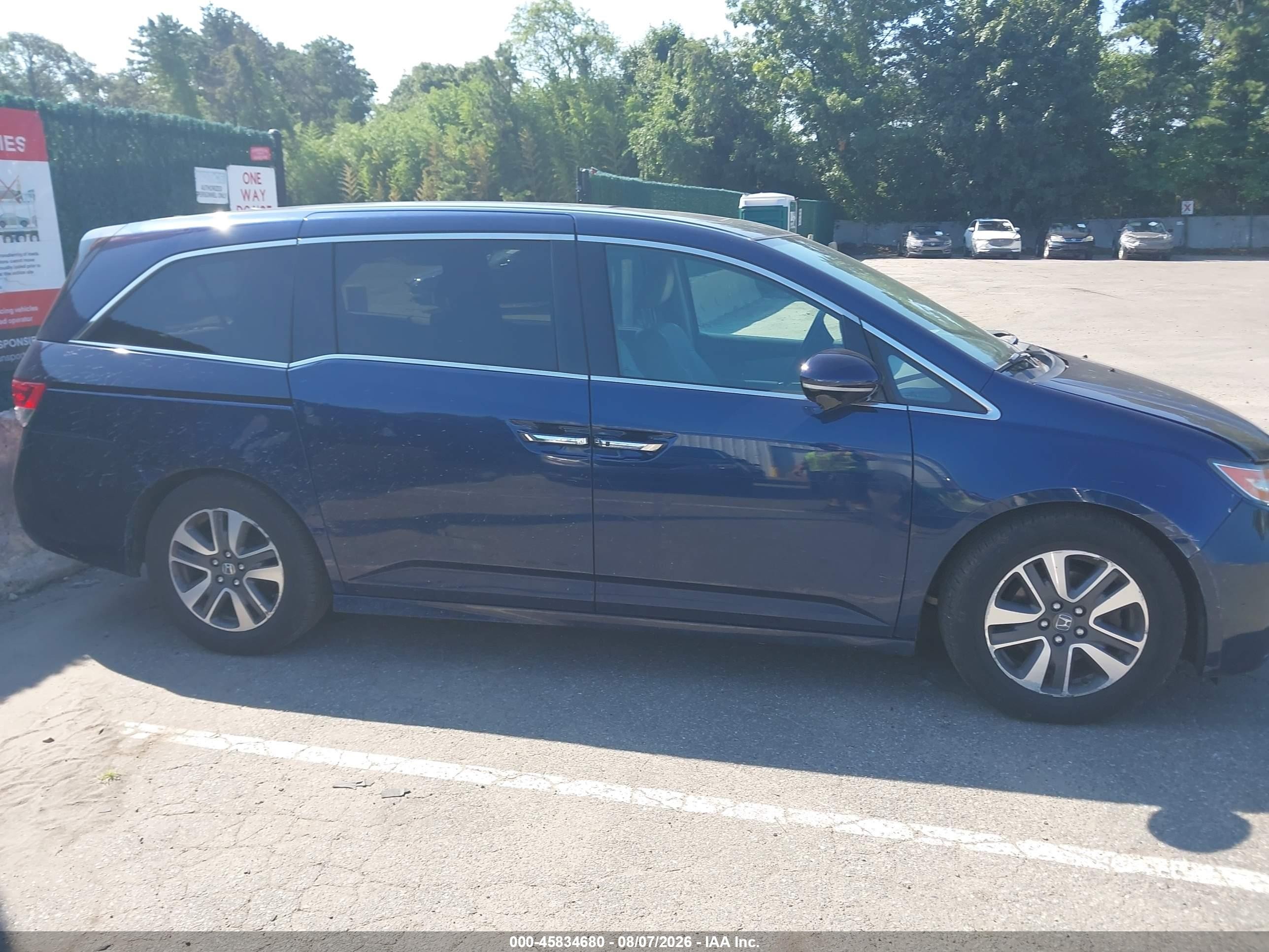 2014 Honda Odyssey Touring/touring Elite Blue vin: 5FNRL5H96EB088740