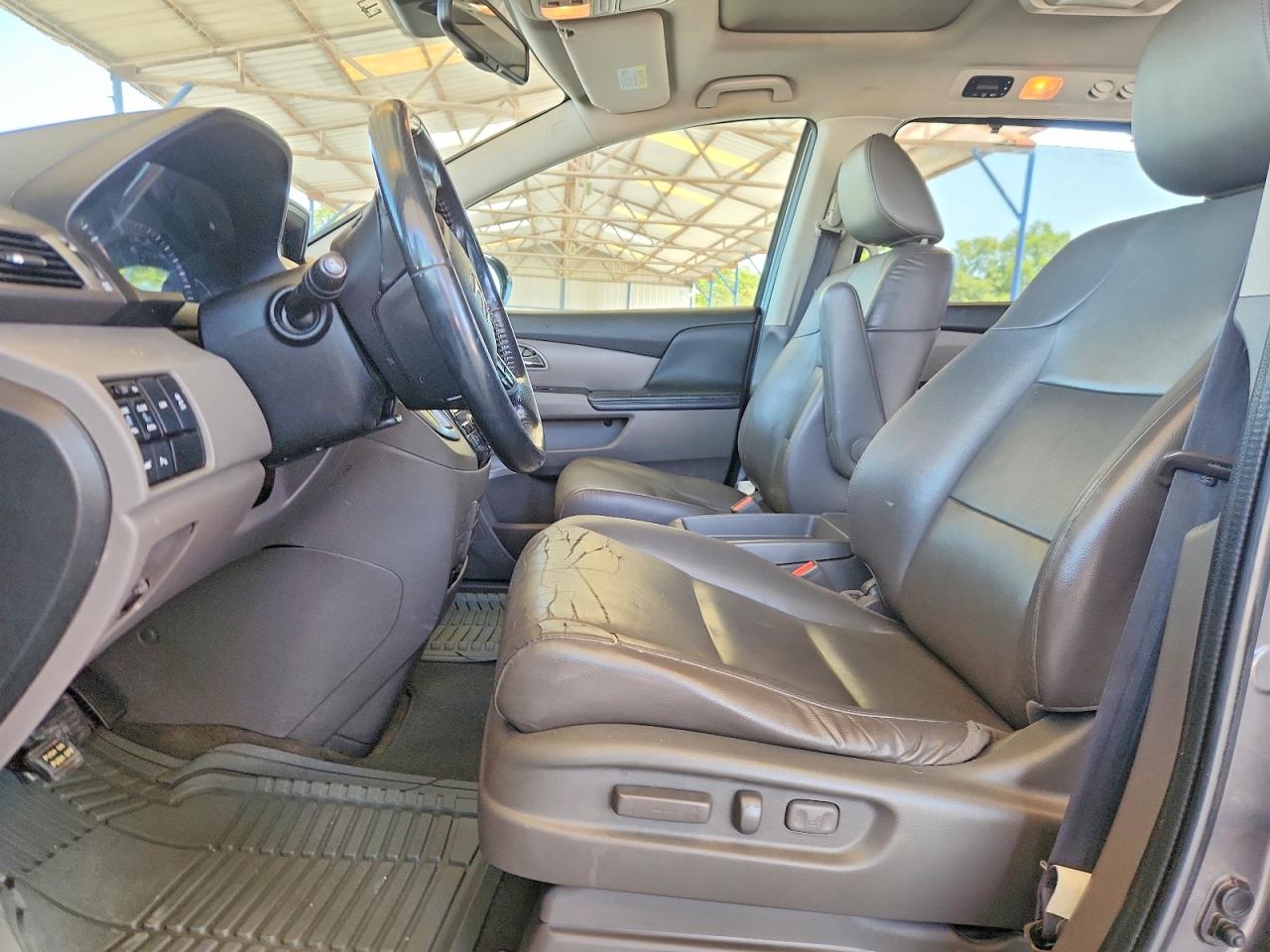 2014 Honda Odyssey Touring Gray vin: 5FNRL5H96EB112566