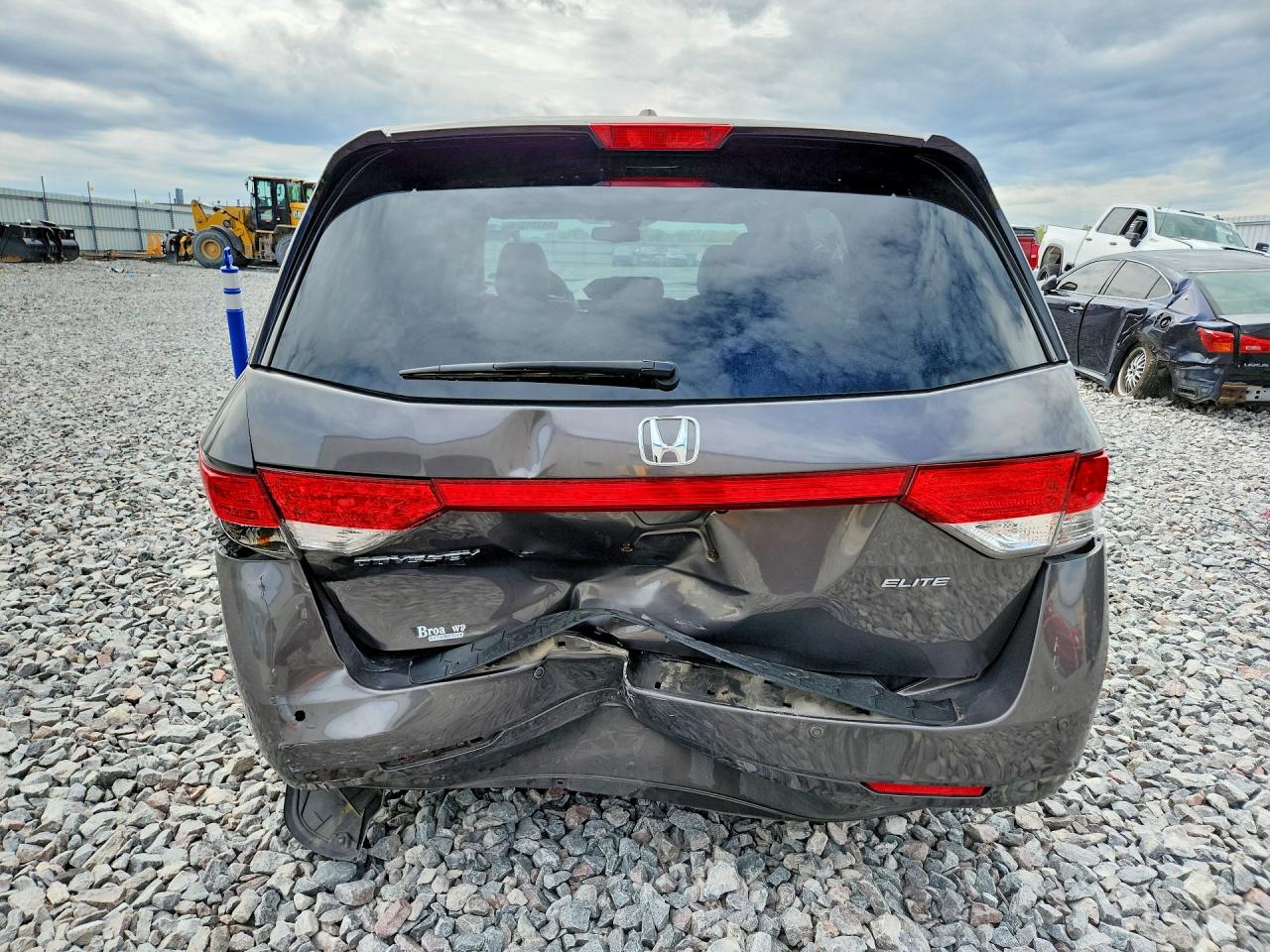 2015 Honda Odyssey Touring Charcoal vin: 5FNRL5H96FB021282