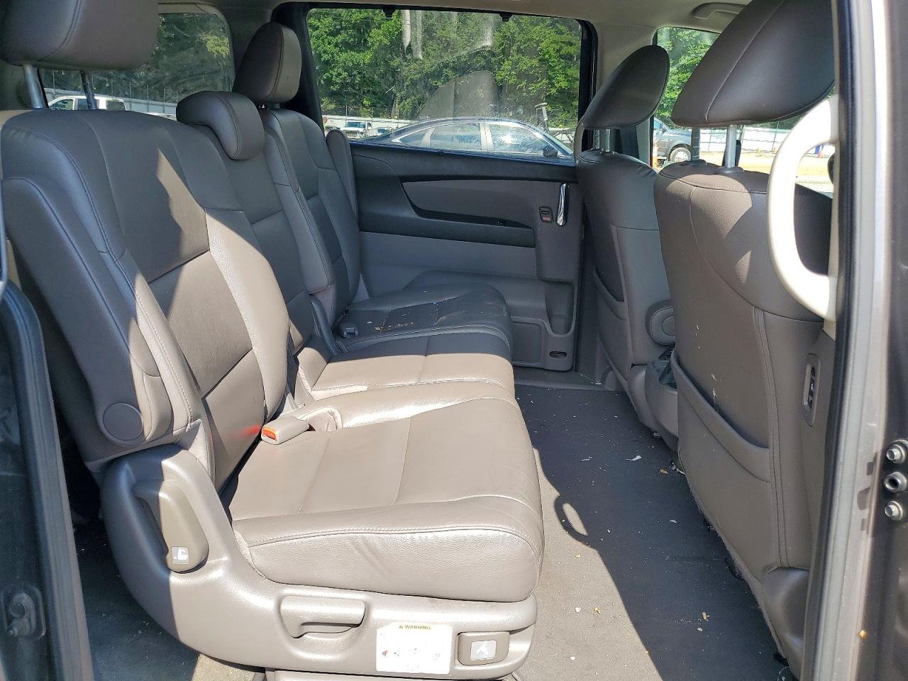 2015 Honda Odyssey Touring Gray vin: 5FNRL5H96FB034680