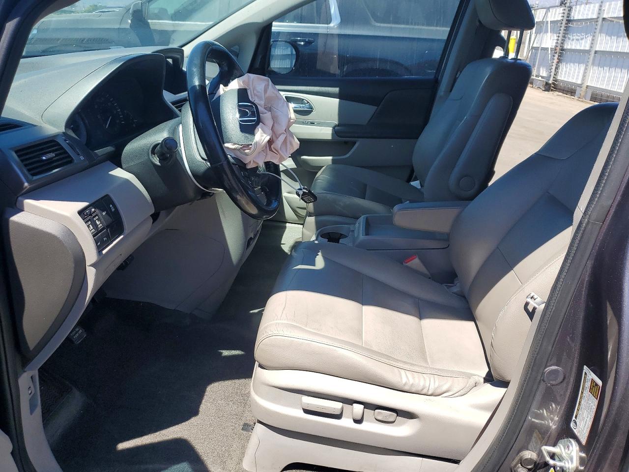2015 Honda Odyssey Trg Серый vin: 5FNRL5H96FB056470