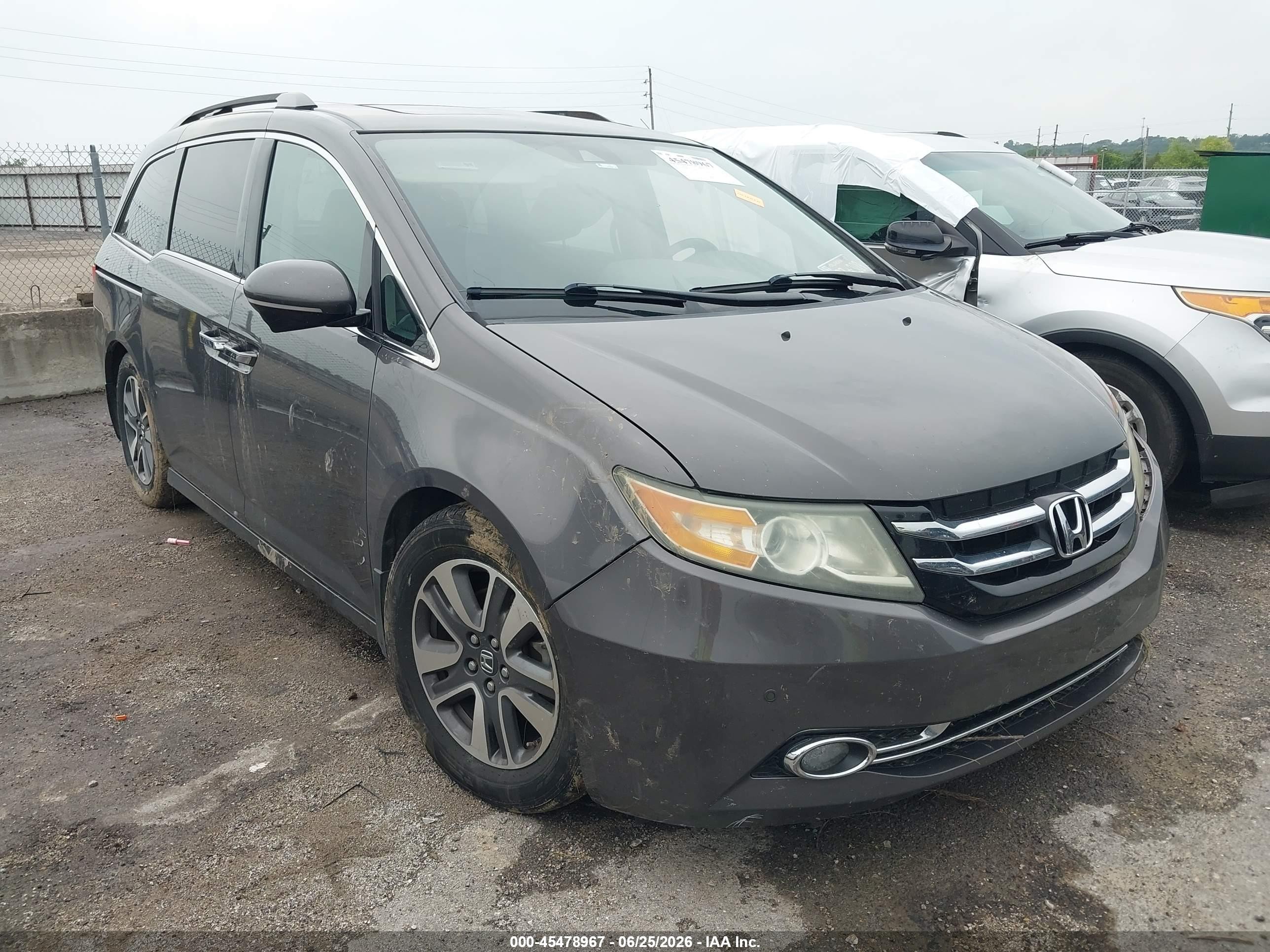 2015 Honda Odyssey Touring/touring Elite Gray vin: 5FNRL5H96FB082244
