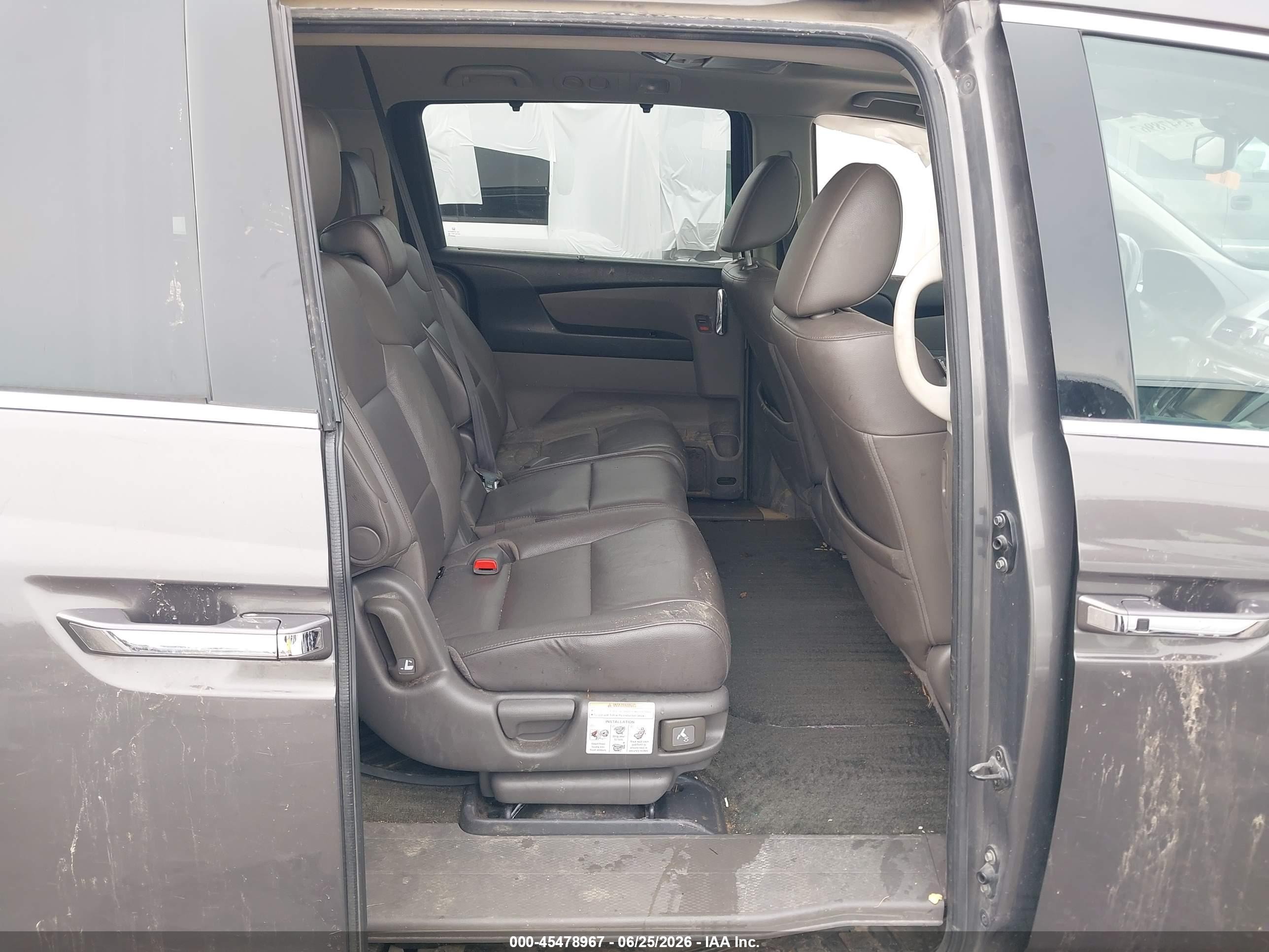 2015 Honda Odyssey Touring/touring Elite Gray vin: 5FNRL5H96FB082244