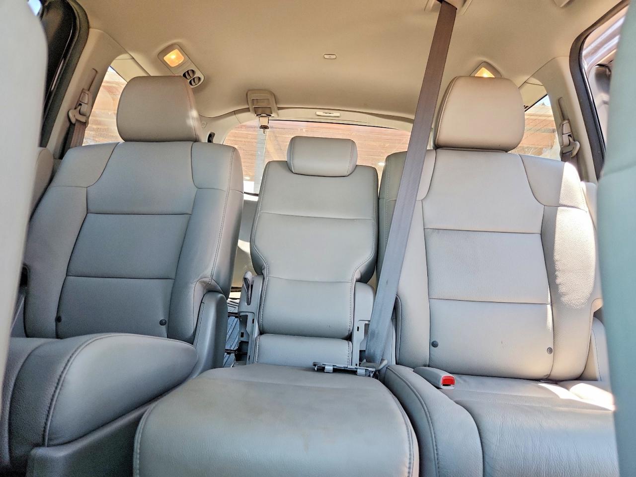 2015 Honda Odyssey Touring Charcoal vin: 5FNRL5H96FB101469
