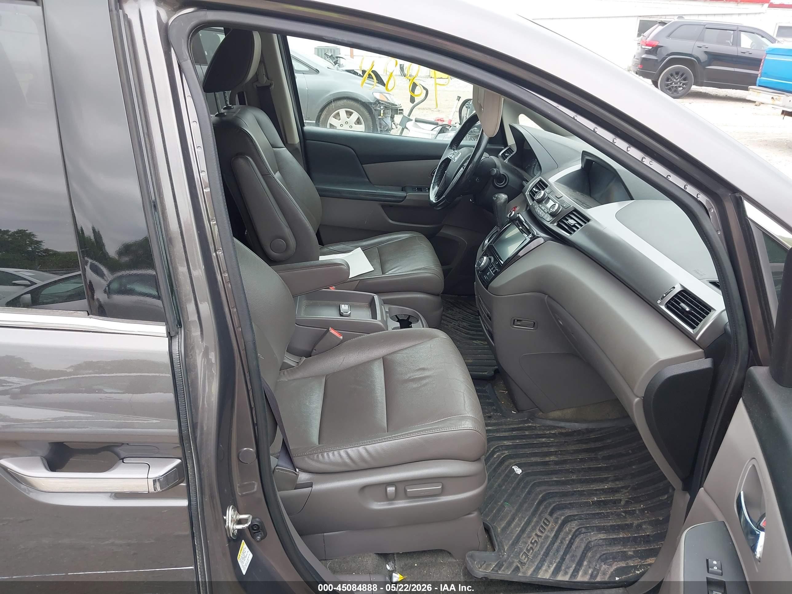 2016 Honda Odyssey Touring/touring Elite Gray vin: 5FNRL5H96GB028086