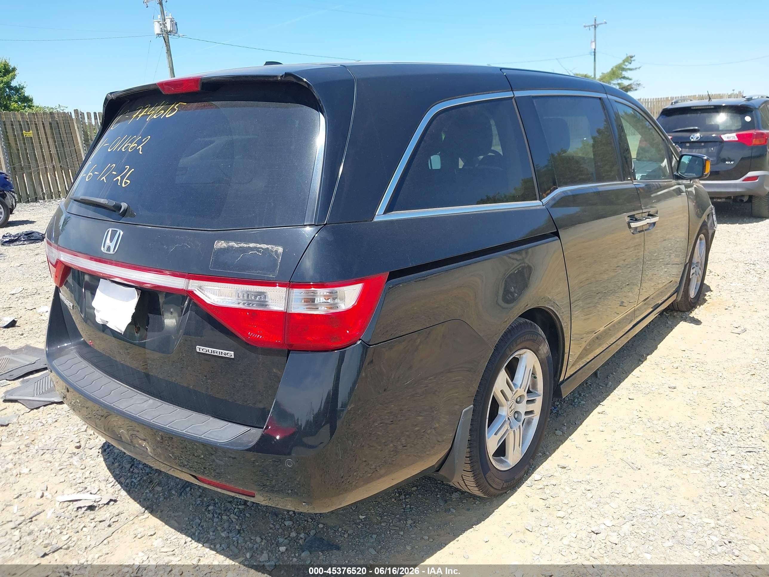 2011 Honda Odyssey Touring/touring Elite Black vin: 5FNRL5H97BB011662