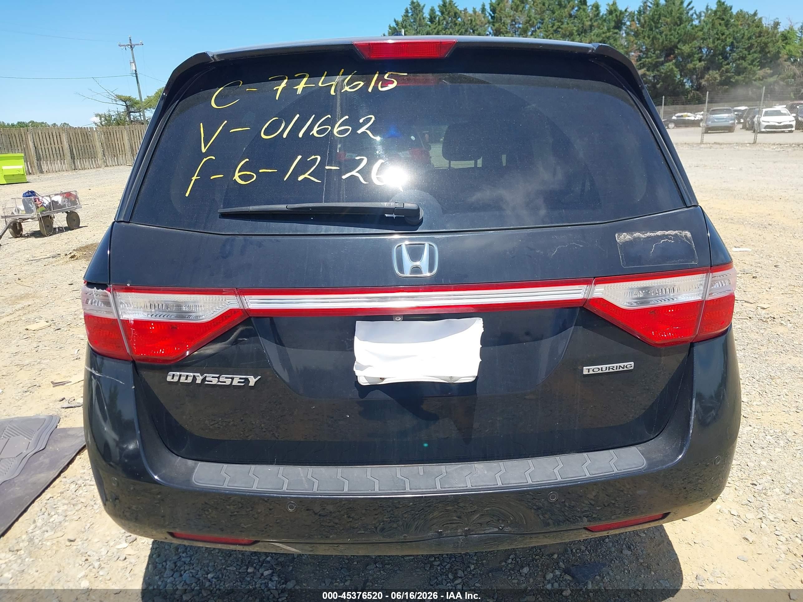 2011 Honda Odyssey Touring/touring Elite Black vin: 5FNRL5H97BB011662
